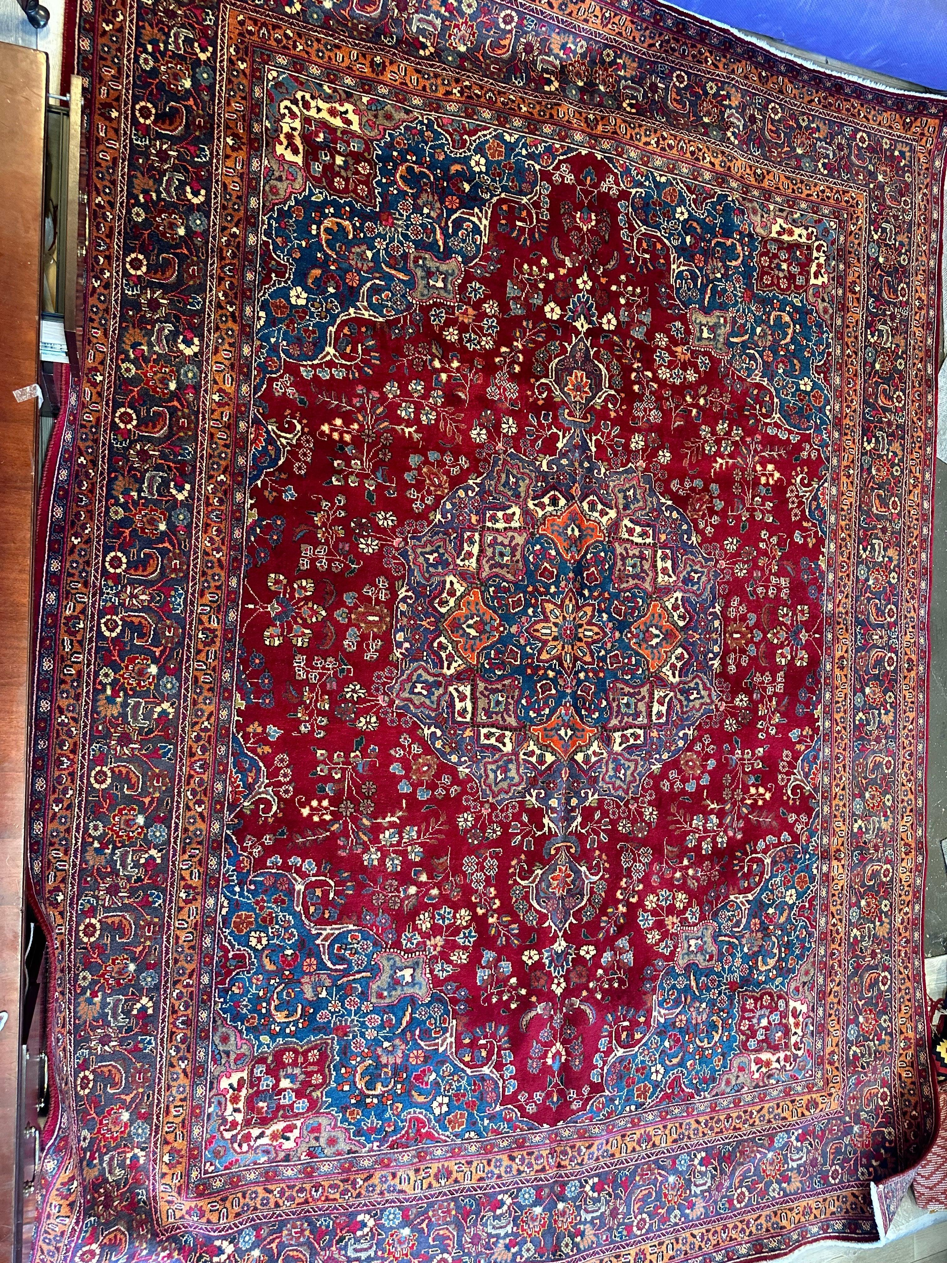 Elegant Hand Knotted Khorasan Area Rug 9’8” x 12’10” - Image 10