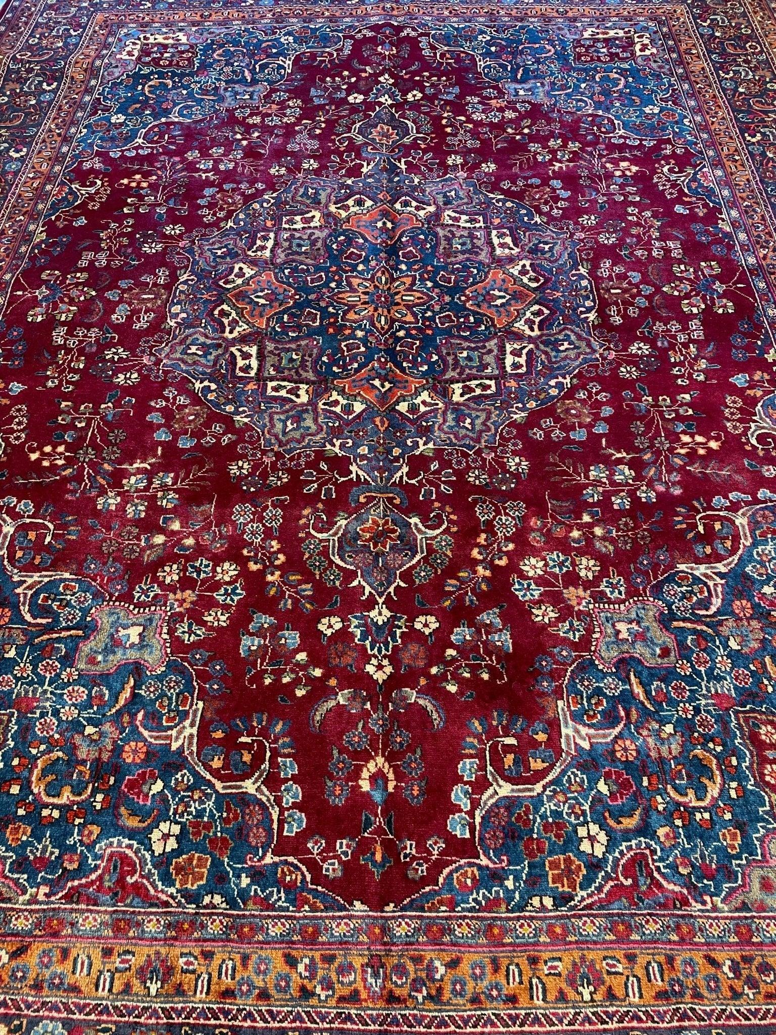 Elegant Hand Knotted Khorasan Area Rug 9’8” x 12’10” - Image 4