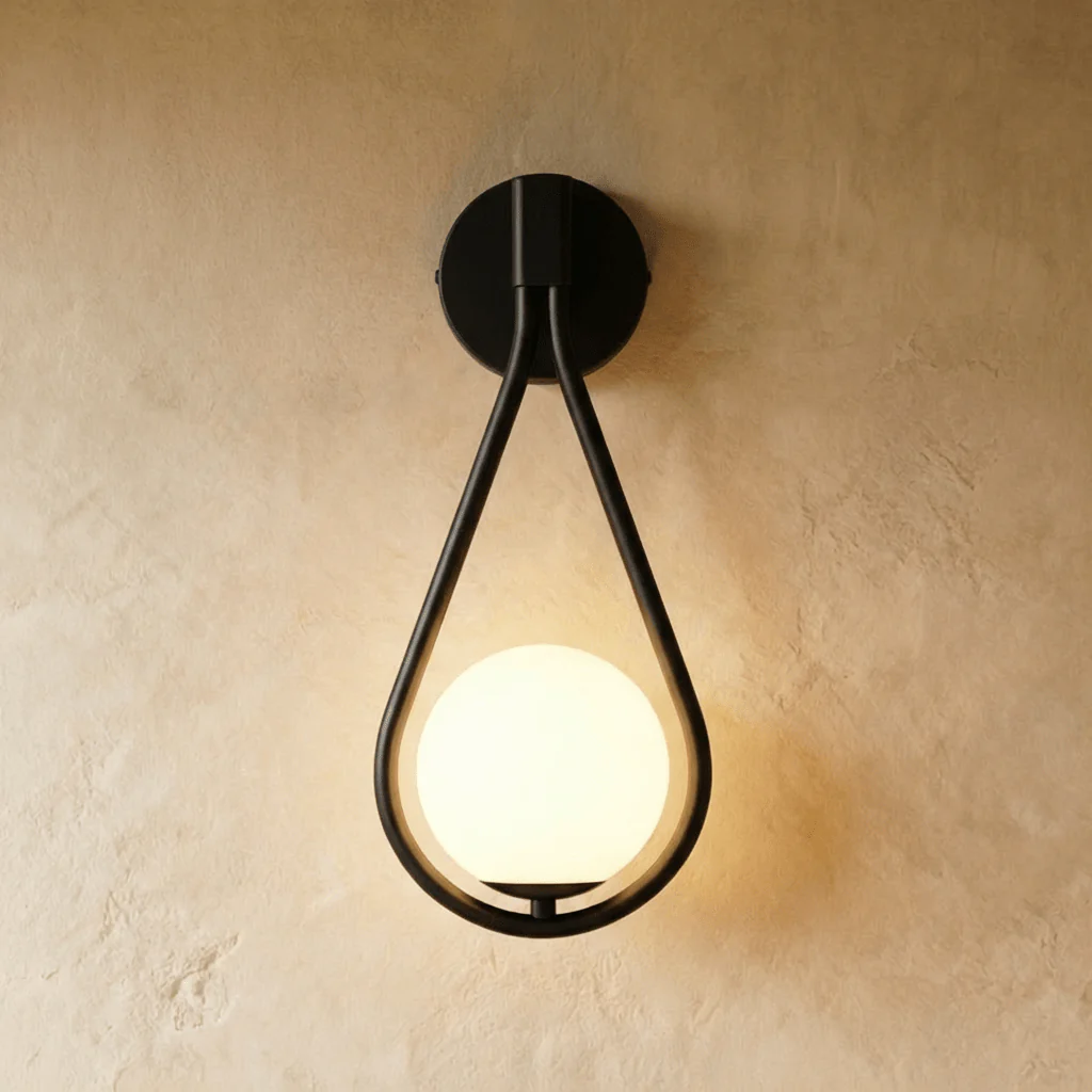 Embrace Wall Lamp - Image 3