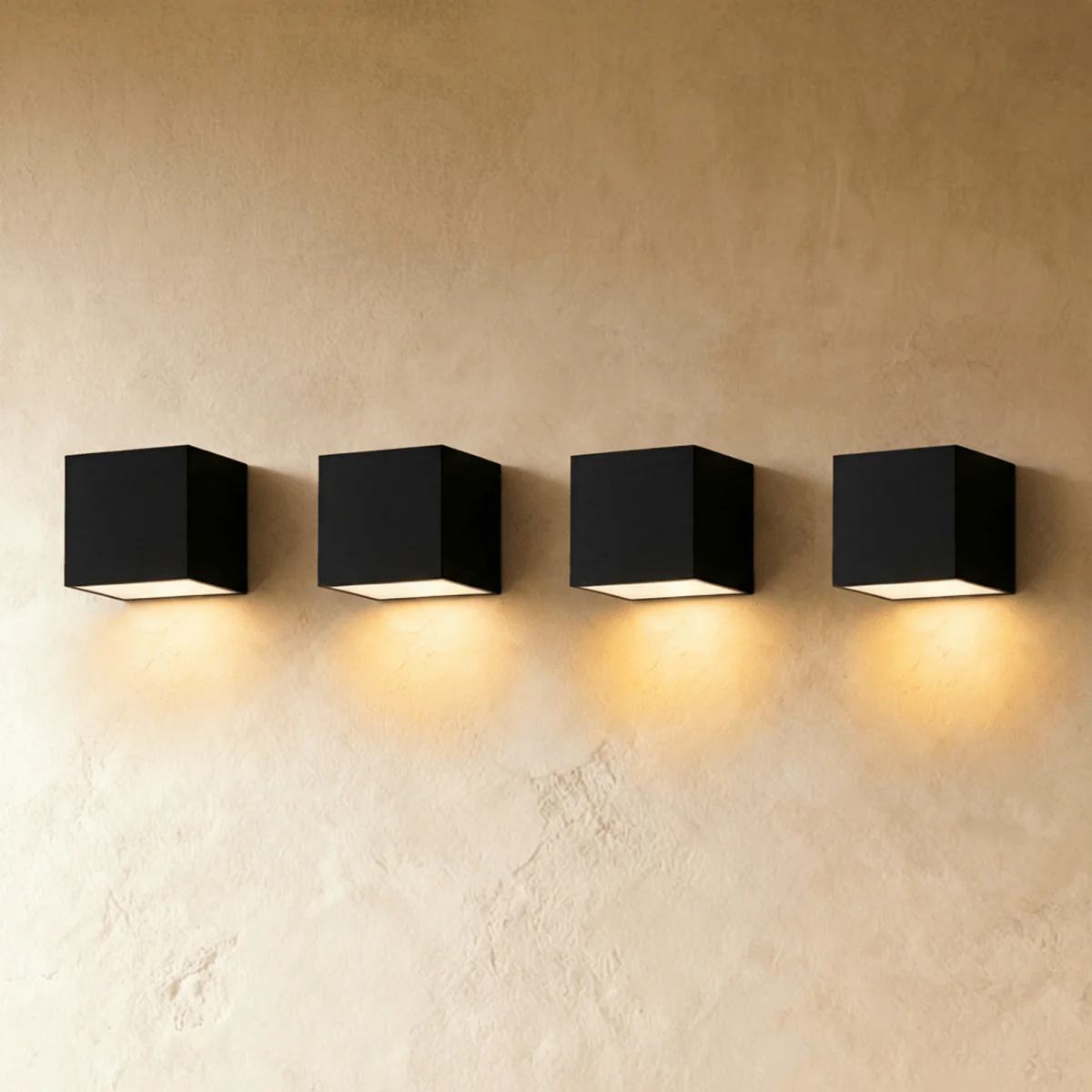 Evelyn Outdoor Wall Lamp - Image 4
