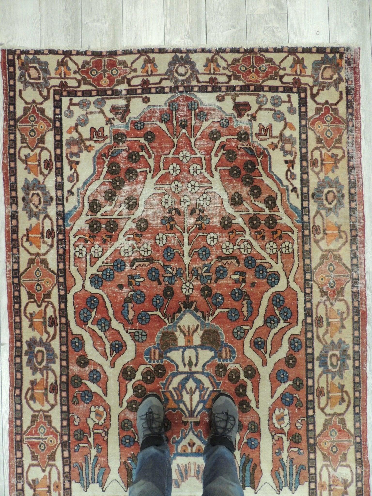 Exquisite Distressed Fine Persian Area Rug 5x7 Ft - Image 7
