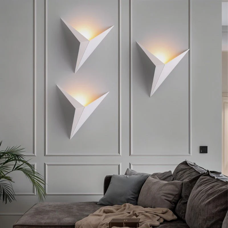 Ezio Wall Lamp - Image 7