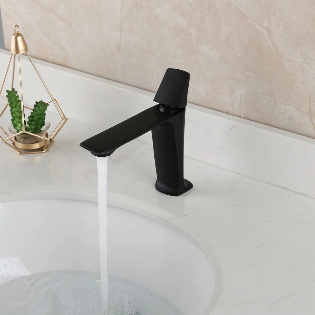 Fenu Bathroom Faucet - Image 3