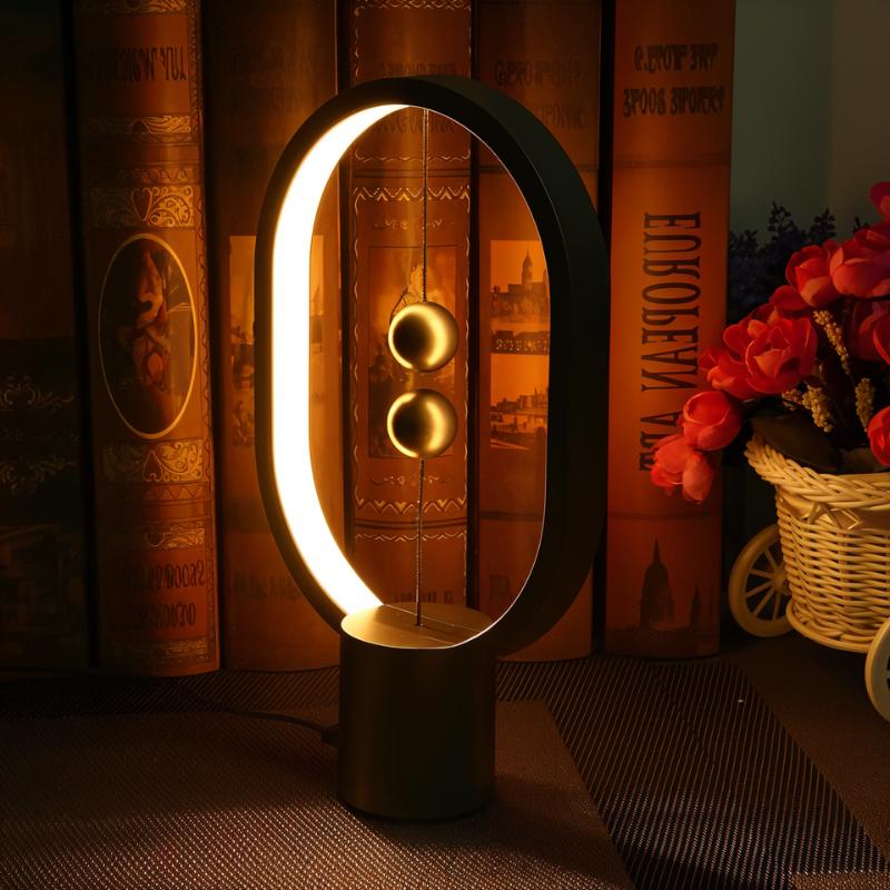 Fitria Table Lamp - Image 8