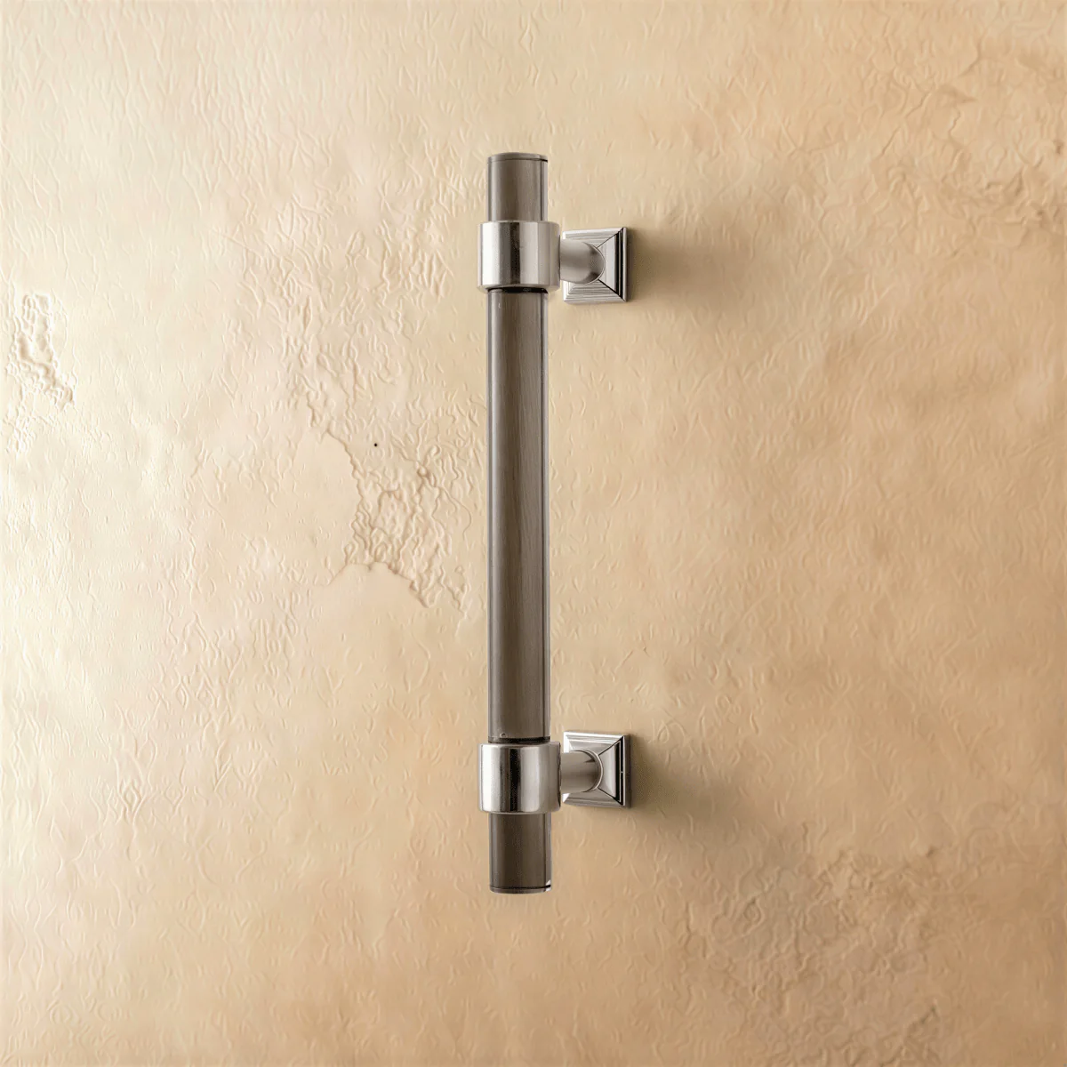 Frada Acrylic Knob & Pull Bar - Image 22