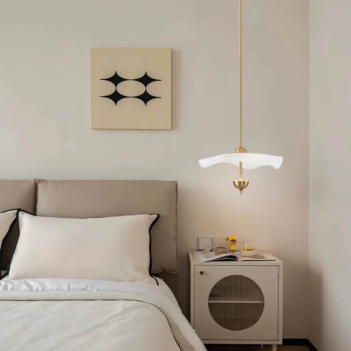 Gild Pendant Light - Image 8