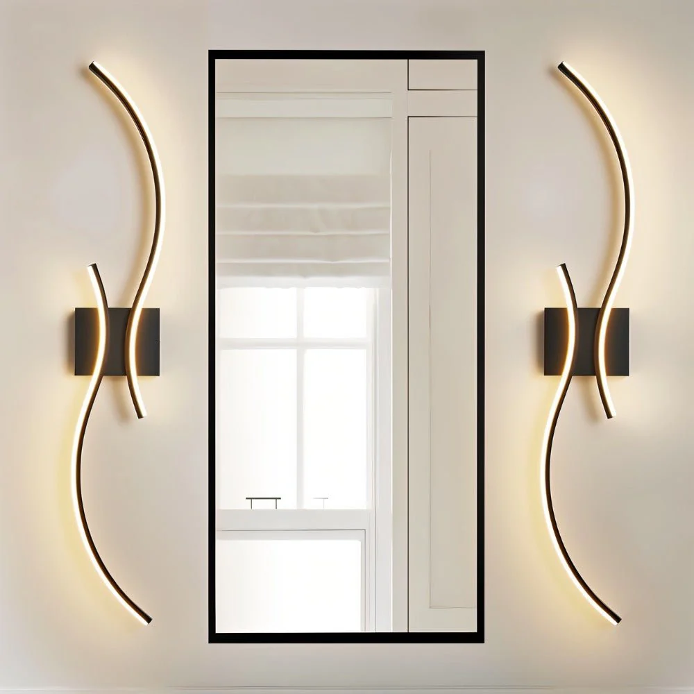 Halis Wireless Wall Lamp
