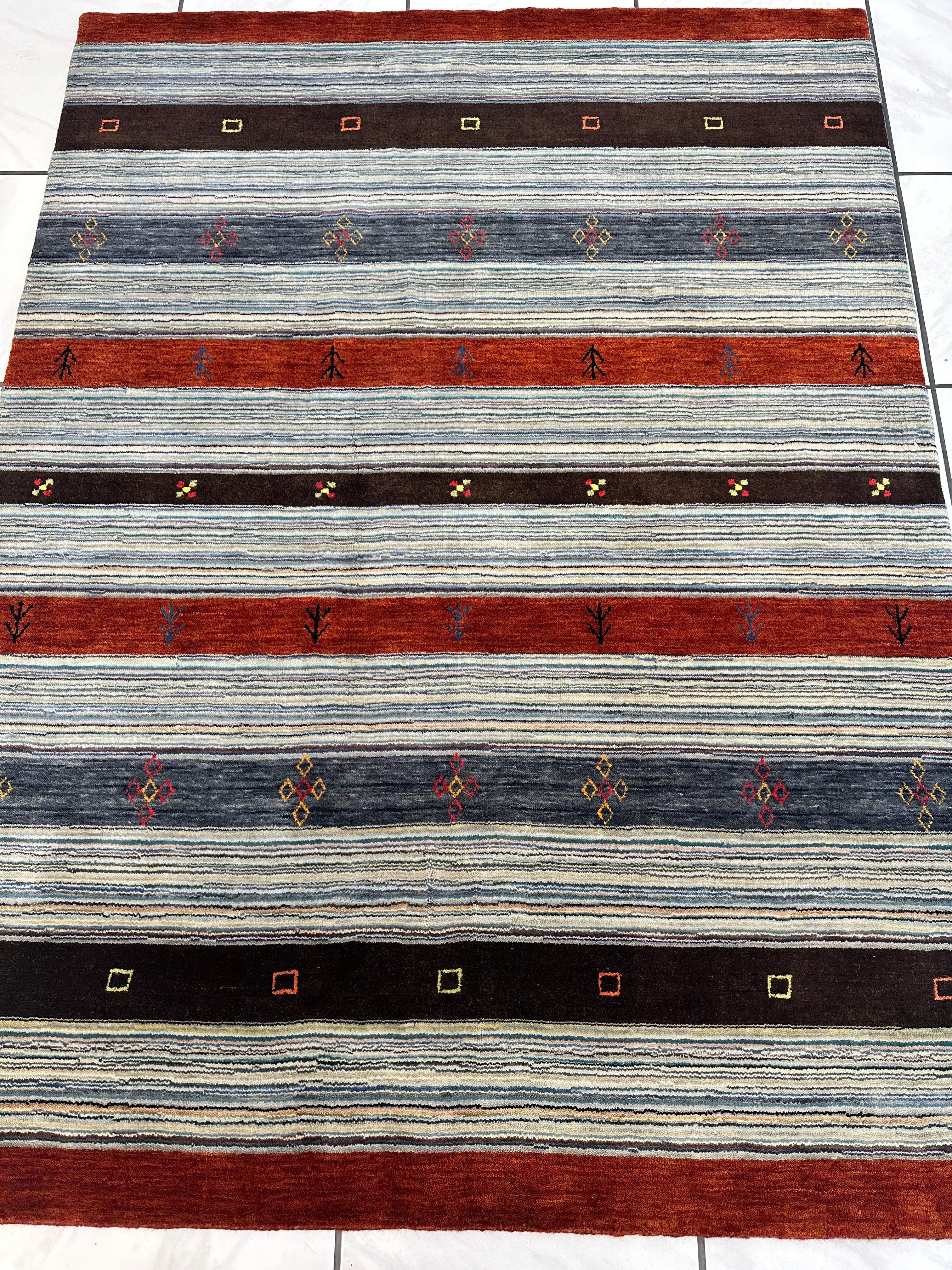 Hand-Knotted Indo-Gabbeh Wool & Bamboo Rug – 5'2" x 7' – Durable Striped Design - Image 2