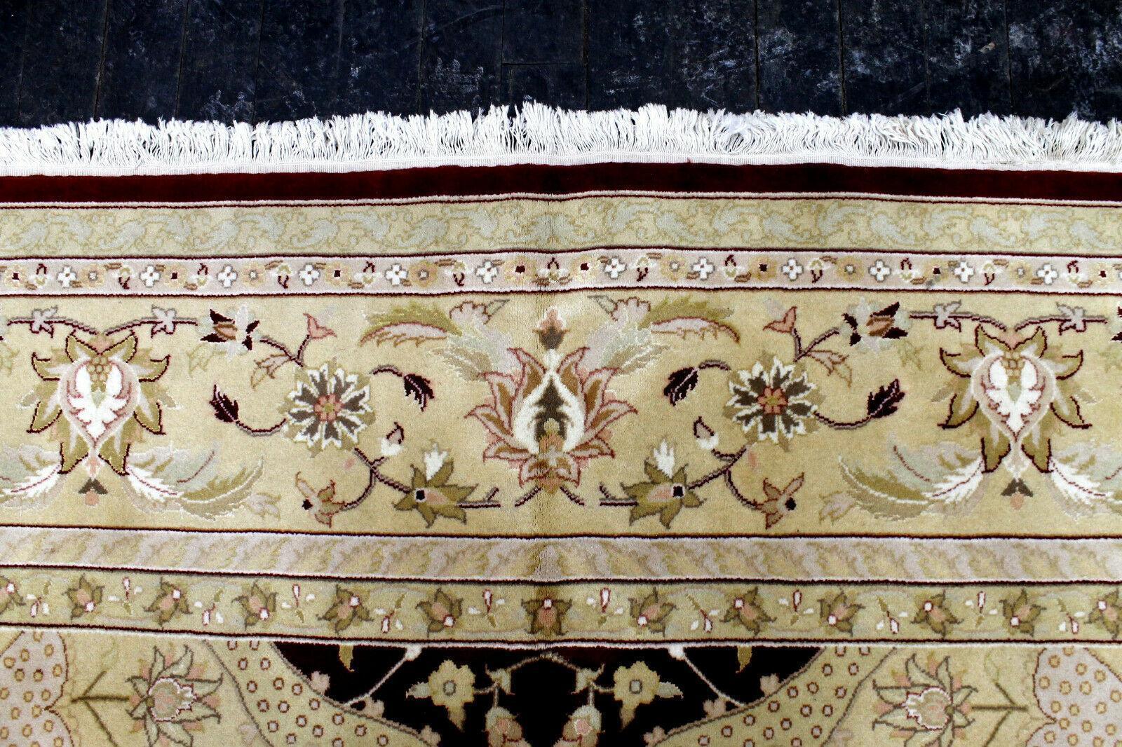 Hand-Knotted Pak-Ziegler Wool Rug – 8'7" x 11'7" – Traditional Design, Warm Earth Tones - Image 9