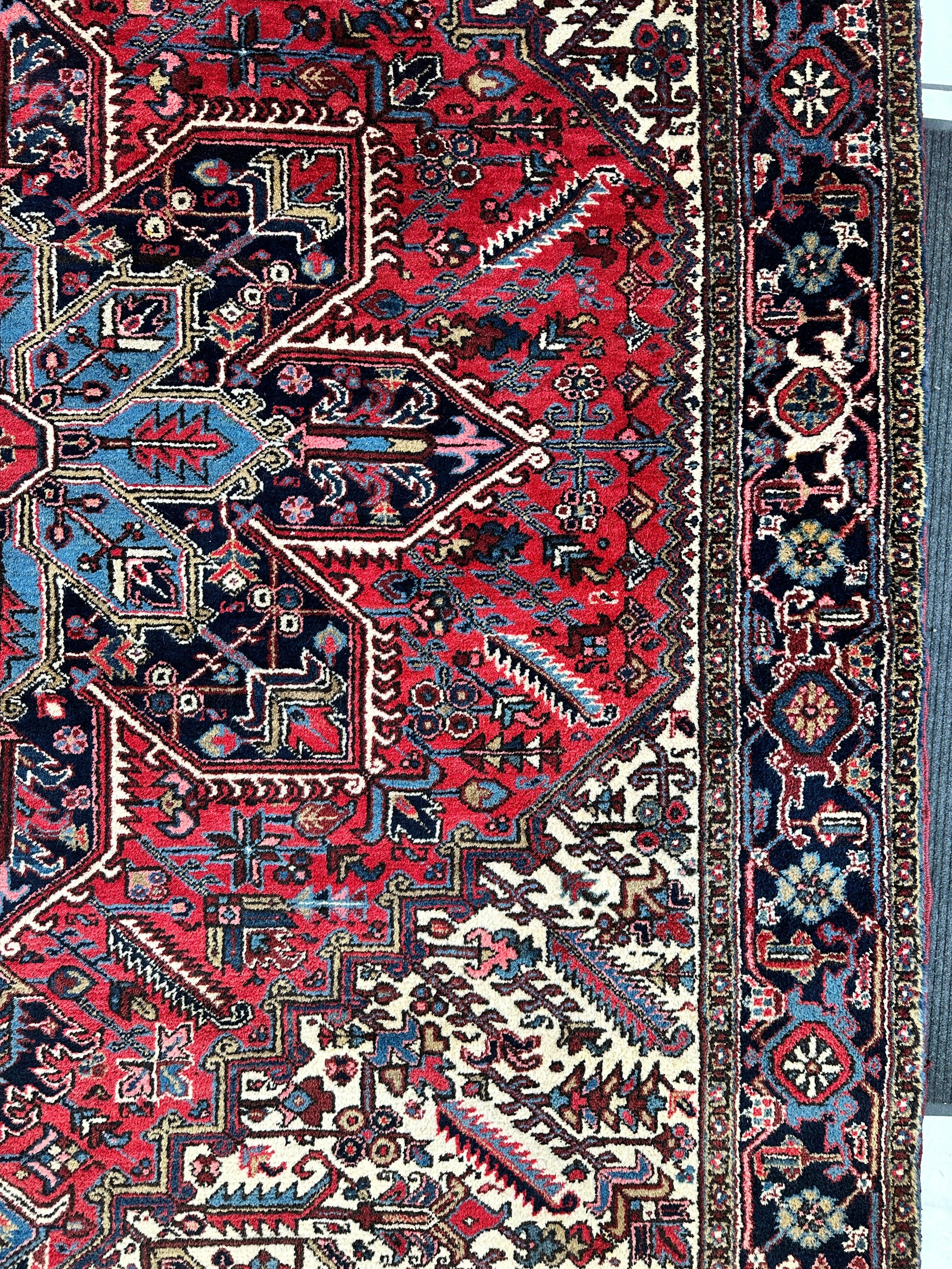 Hand-Knotted Persian Heriz Wool Rug – 9’ x 12’ – Geometric Medallion Design - Image 10