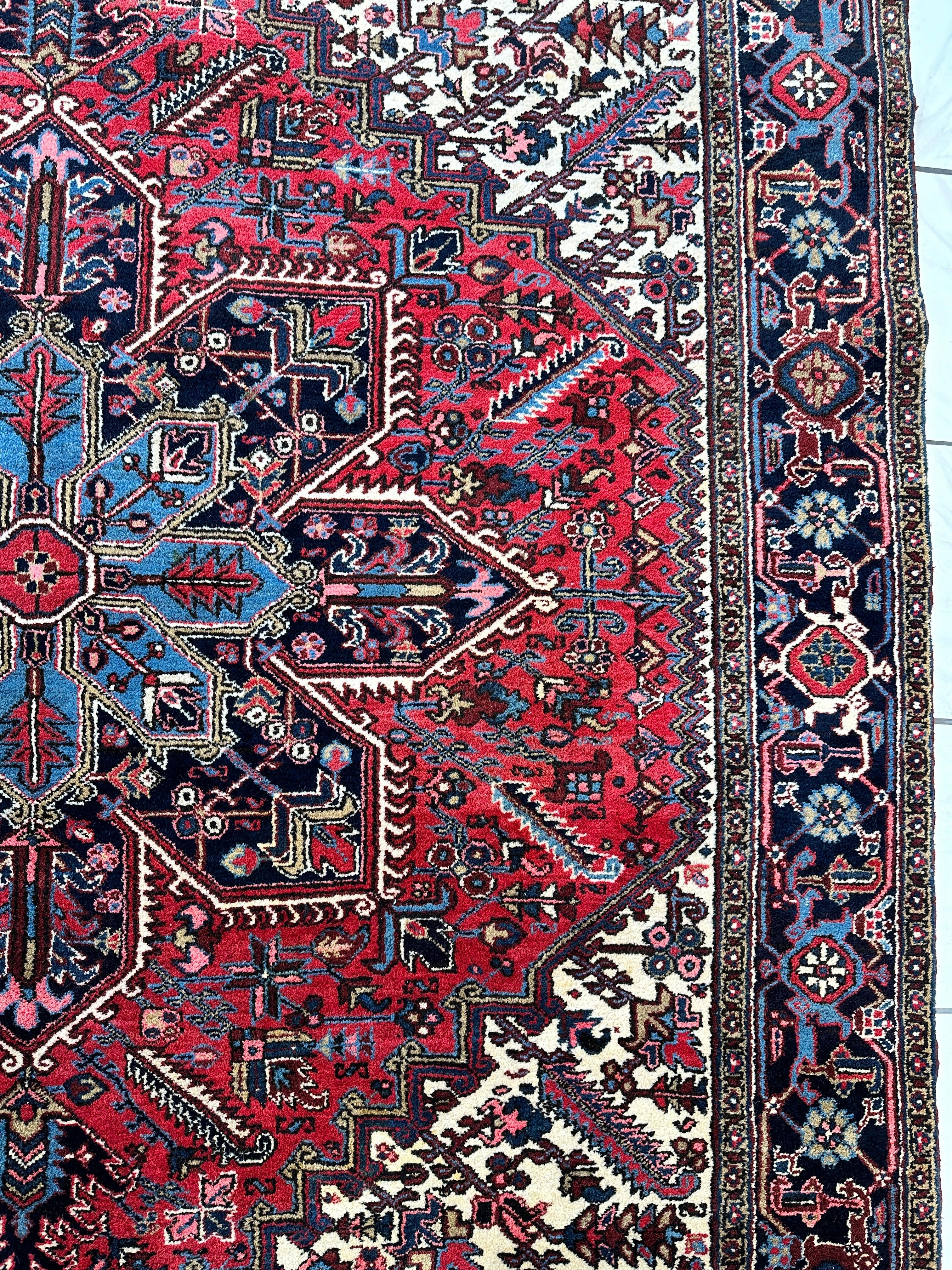 Hand-Knotted Persian Heriz Wool Rug – 9’ x 12’ – Geometric Medallion Design - Image 14