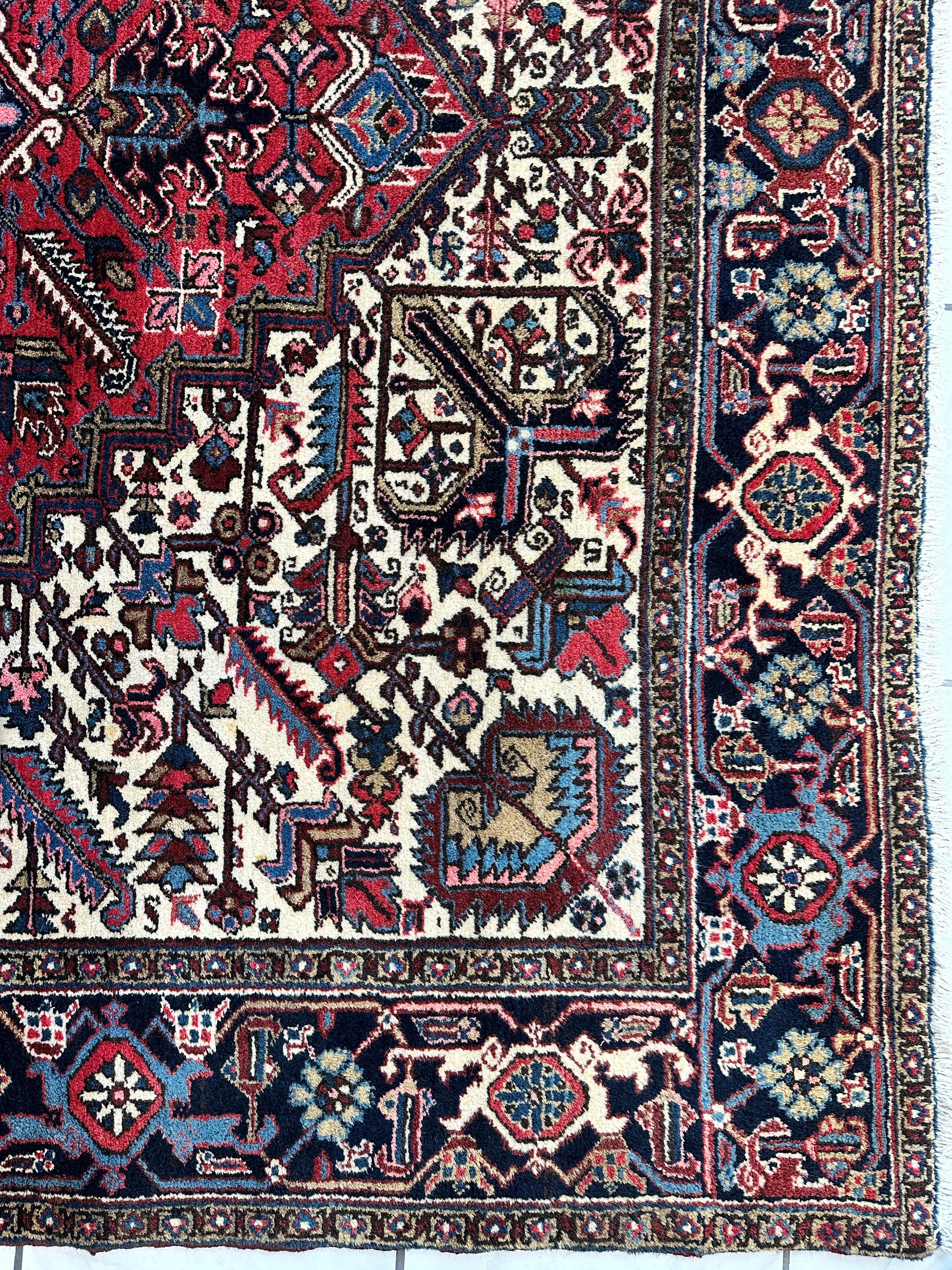 Hand-Knotted Persian Heriz Wool Rug – 9’ x 12’ – Geometric Medallion Design - Image 8