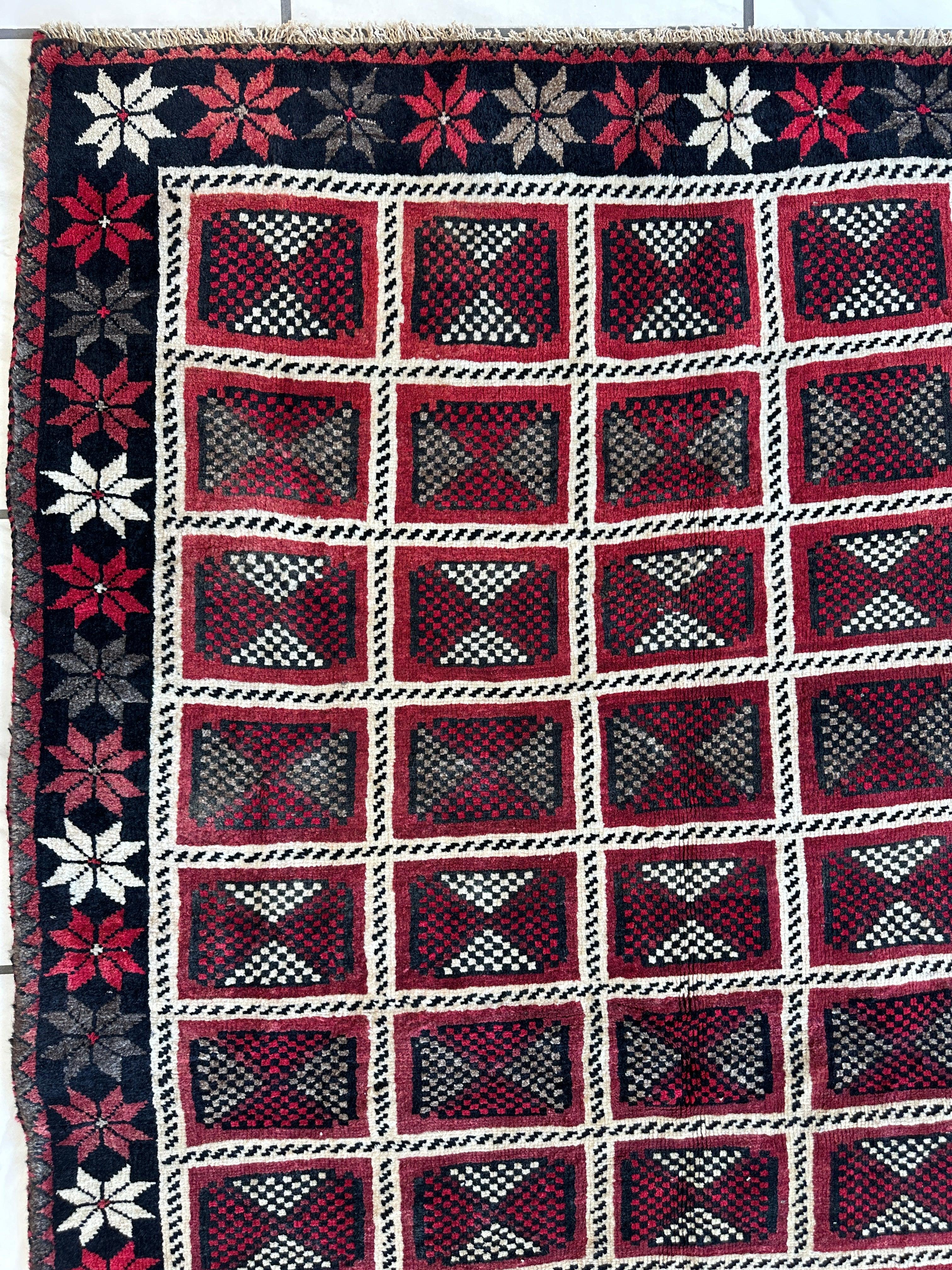 Hand-knotted Persian Tribal Khorramabad Wool Rug 4’3” x 6’10” - Image 5