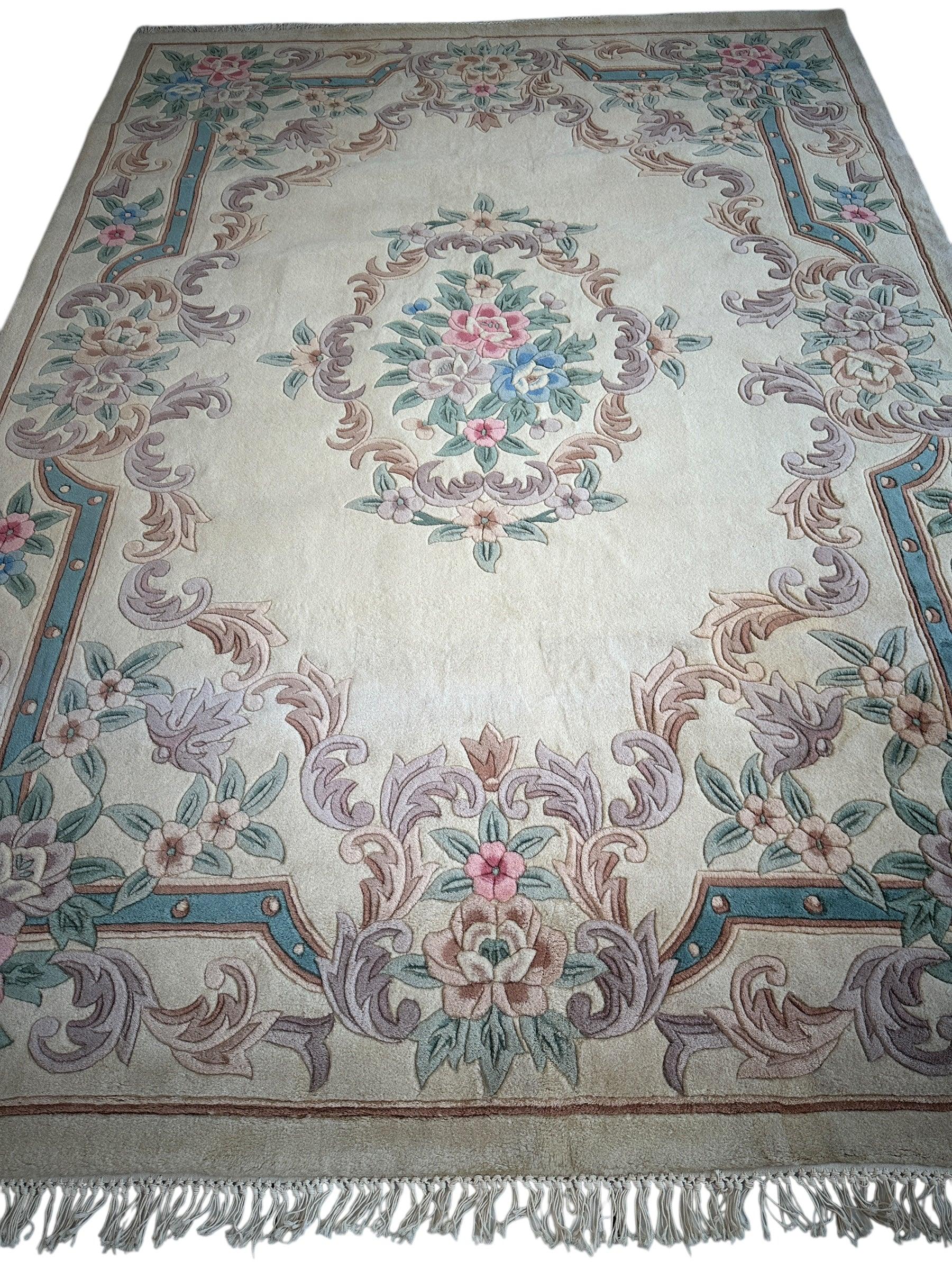 Hand-Tufted Chinese Aubusson Wool Rug – 7'10" x 11' – Luxurious Traditional Design - Image 2