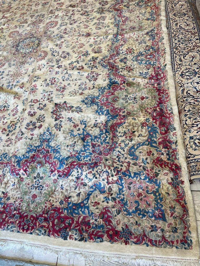 Handmade Vintage 1930's Kirman 10x13 area Rug - Image 4