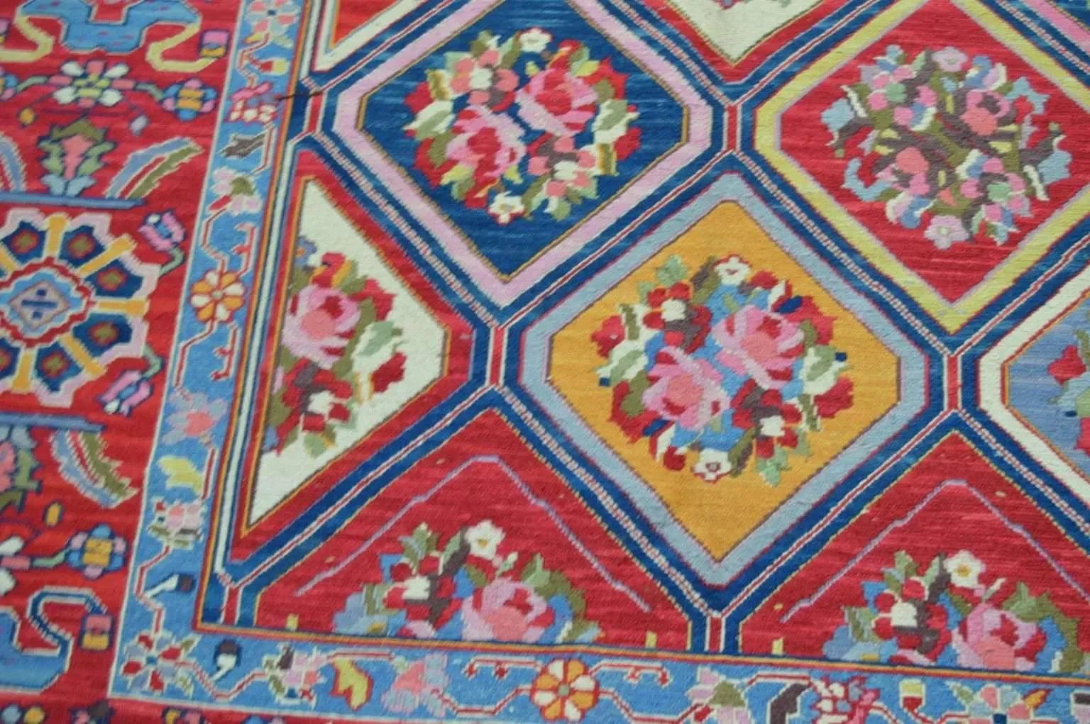 Handwoven Nourison Soumak SK43 Multicolor Area Rug – 8'5" x 11'7" – Professionally Cleaned - Image 5