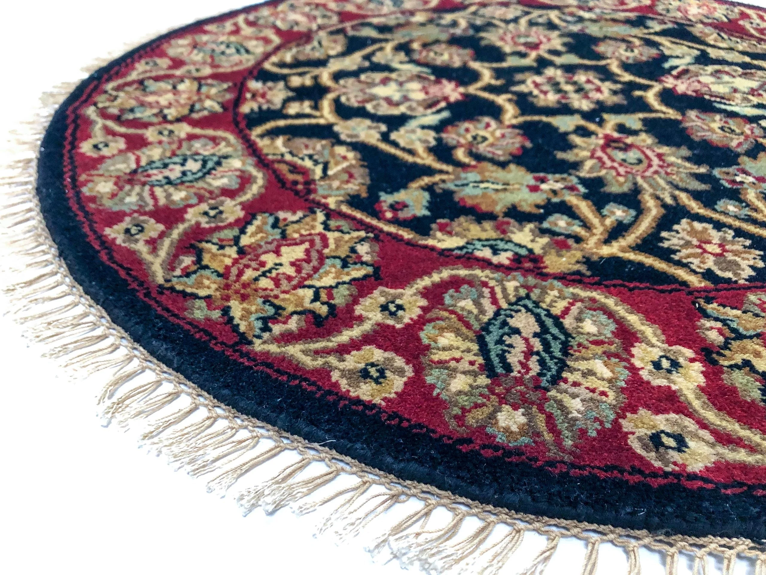 Indo-Tabriz blk/dkred 3' Round - Image 2