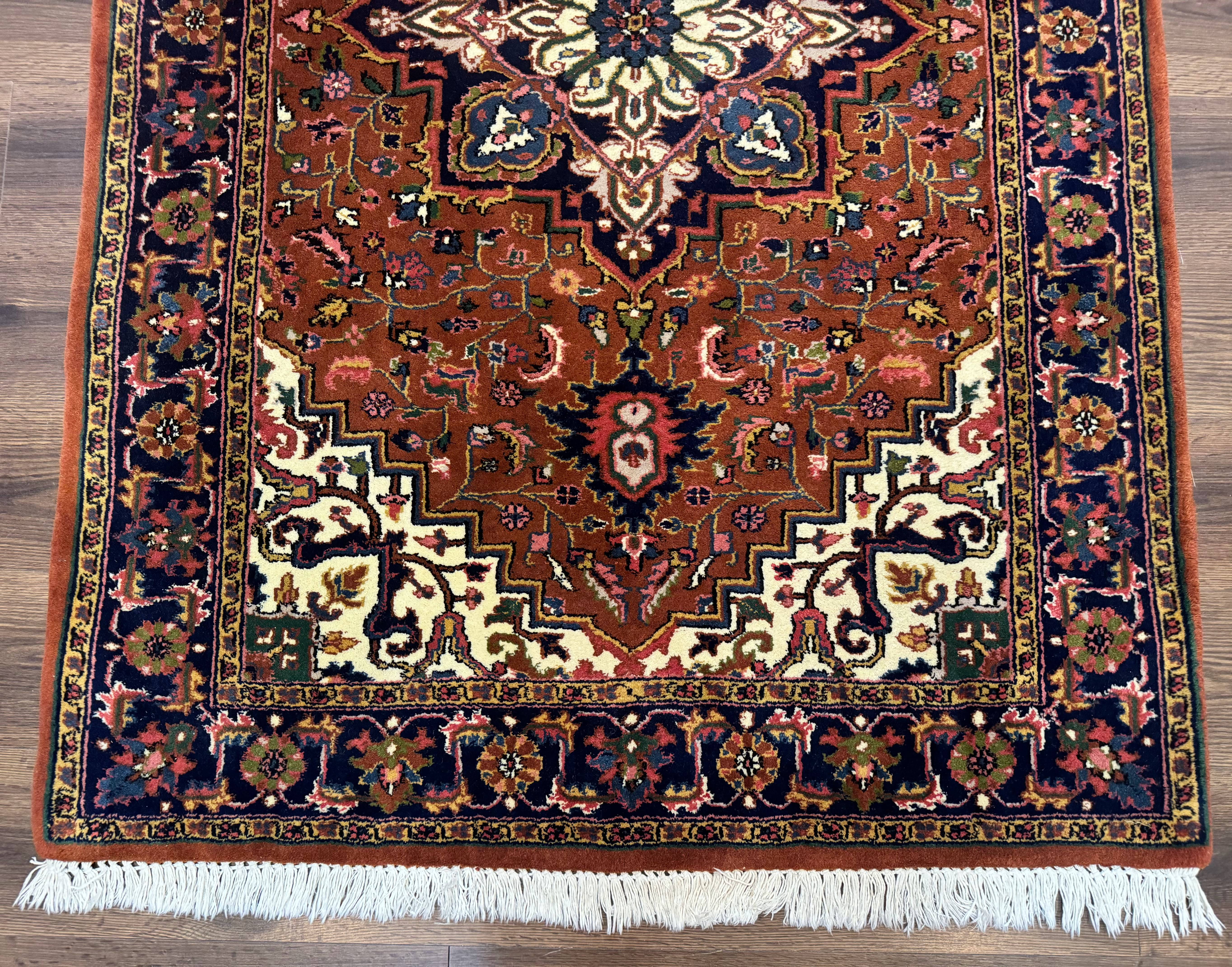 Indo Persian Heriz Rug 4x6, Rust Red Navy Blue and Cream - Image 5