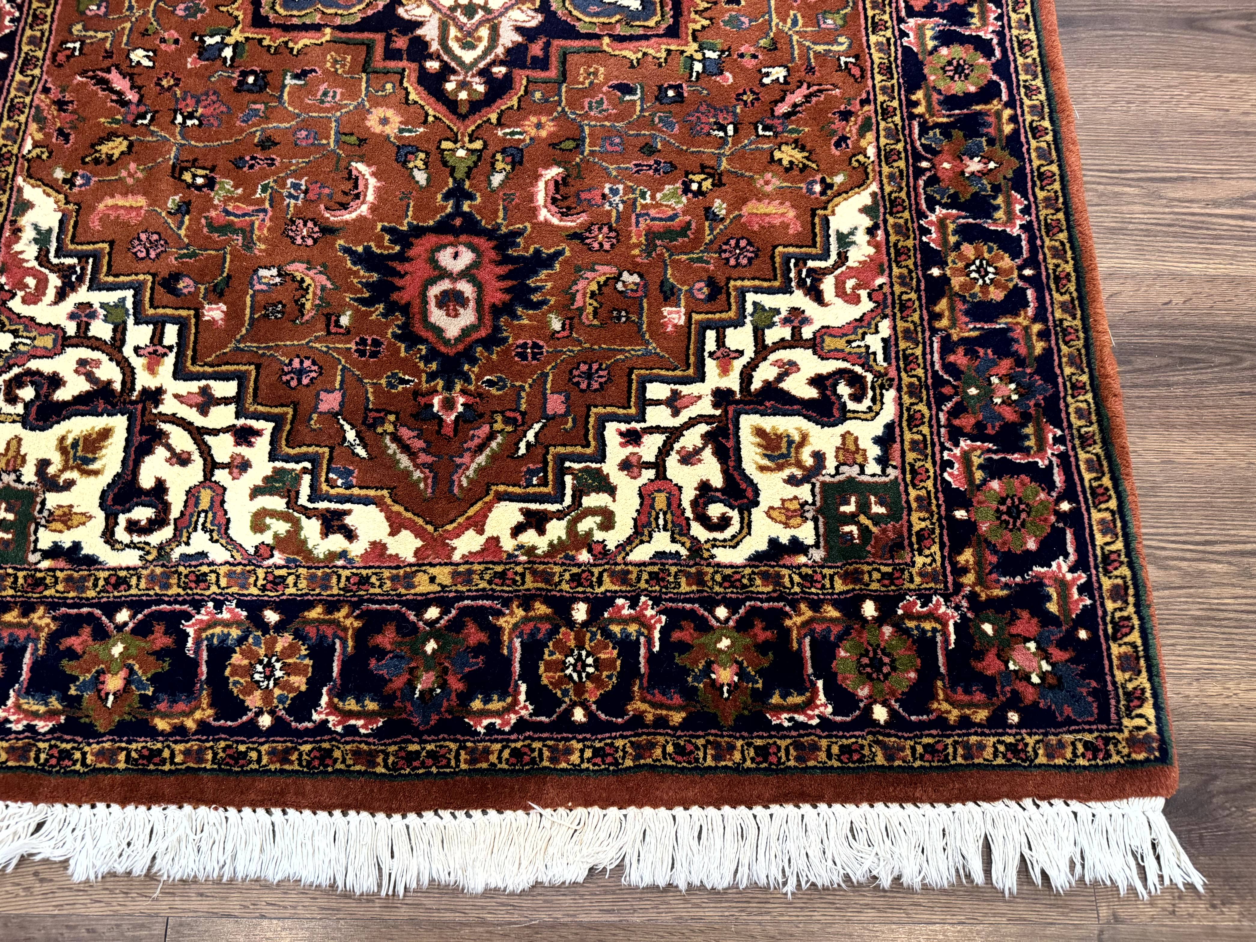 Indo Persian Heriz Rug 4x6, Rust Red Navy Blue and Cream - Image 9