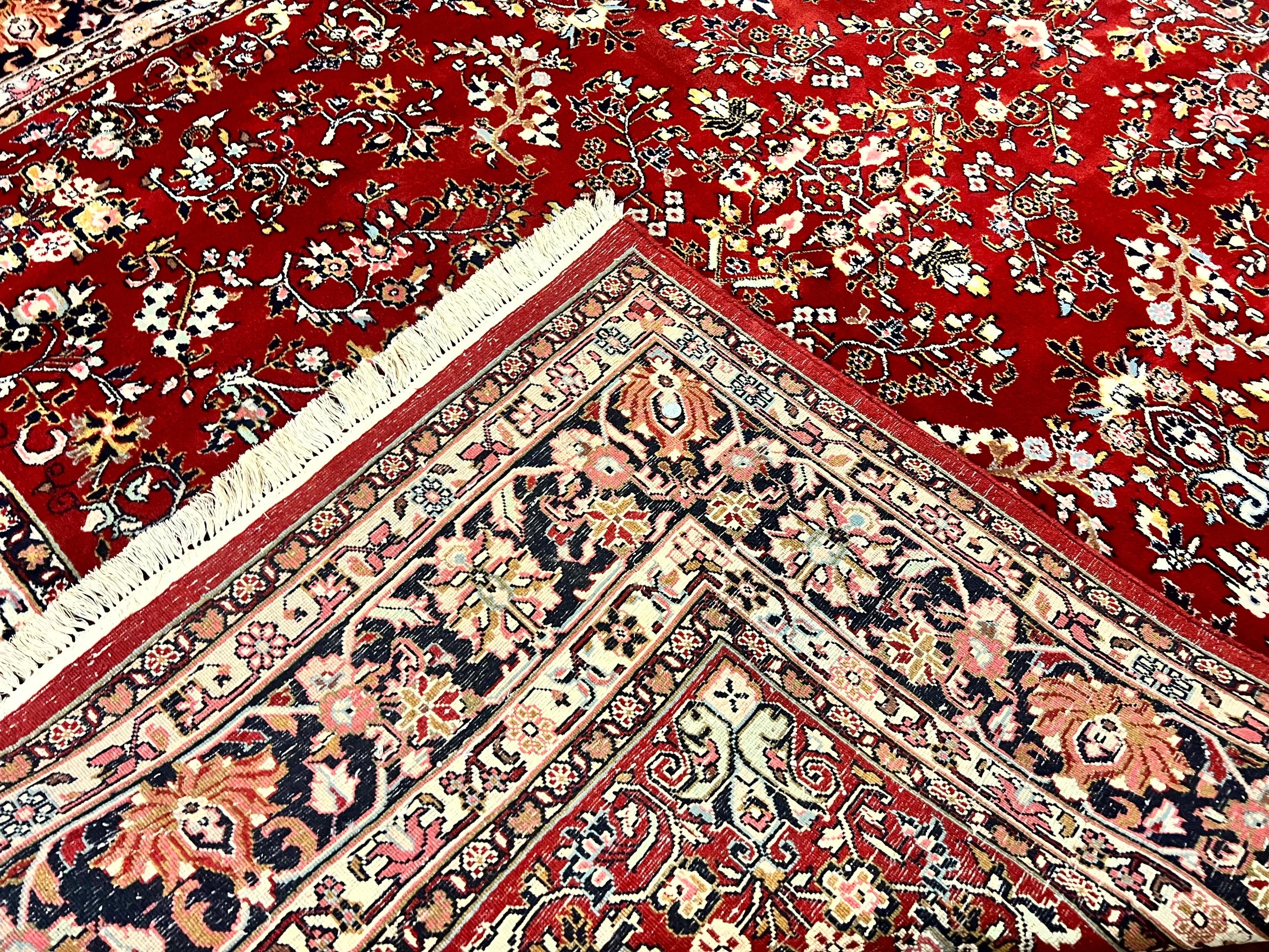 Indo Persian Sarouk Rug 8x10, Red, Floral Allover, Handmade Vintage Wool Carpet, Traditional Rug - Image 10