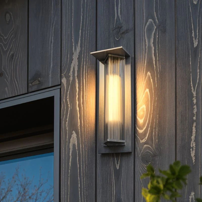 Karasi Outdoor Wall Lamp - Image 4