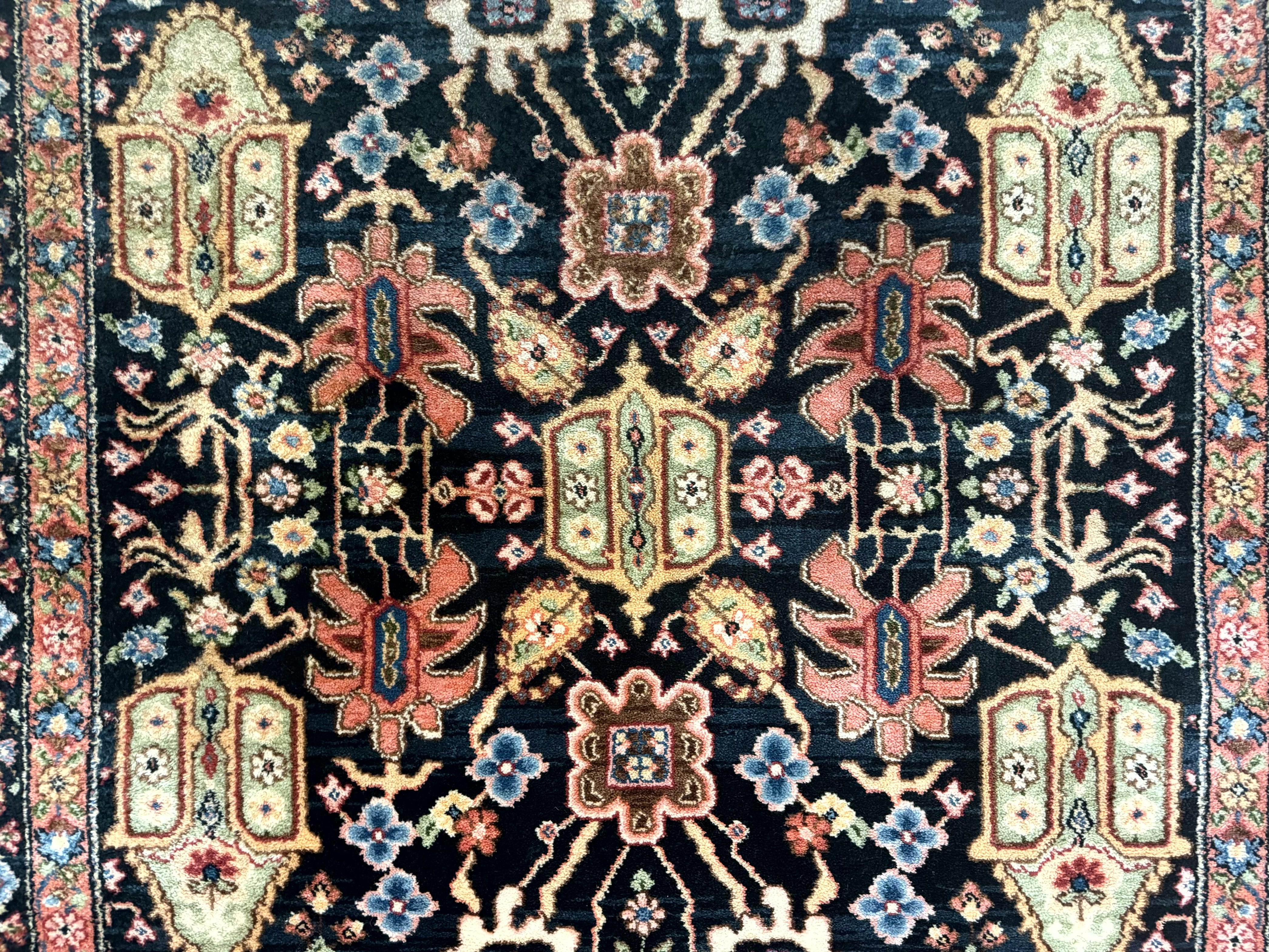 Karastan Rug 5.9 x 8.6, Chahar Mahal #604, Wool Vintage Discontinued Karastan Carpet - Image 4
