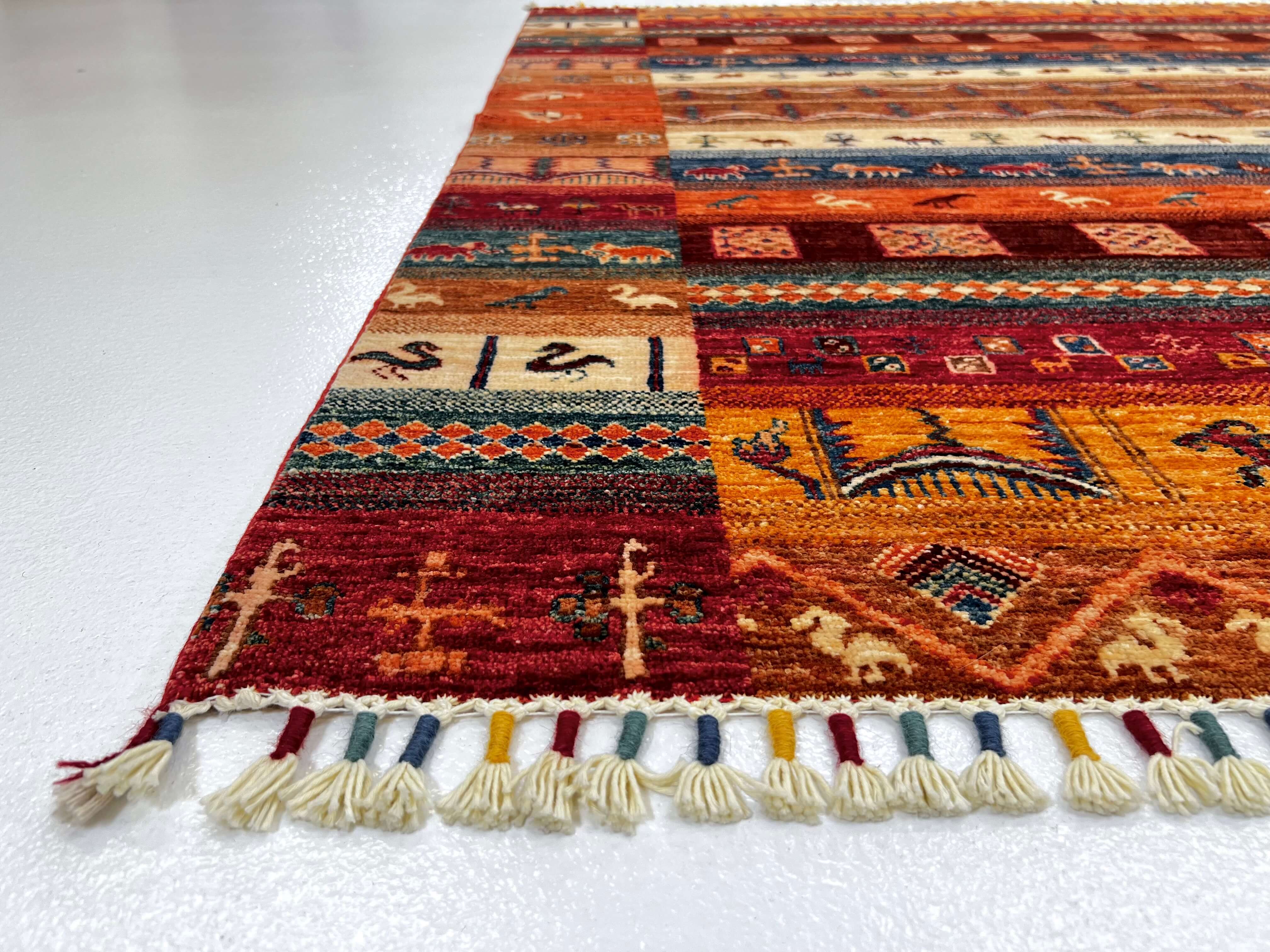 Khurjeen/Gabbeh (6'06"x6'10") rust/multicolor - Image 3
