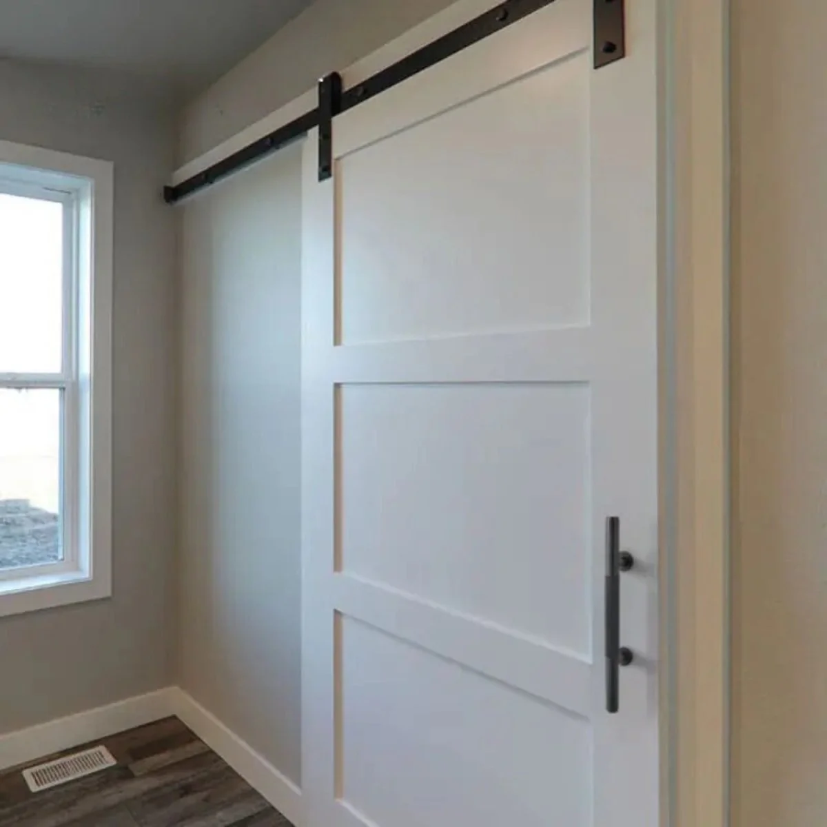 Kuwan Barn Door Handle - Image 6