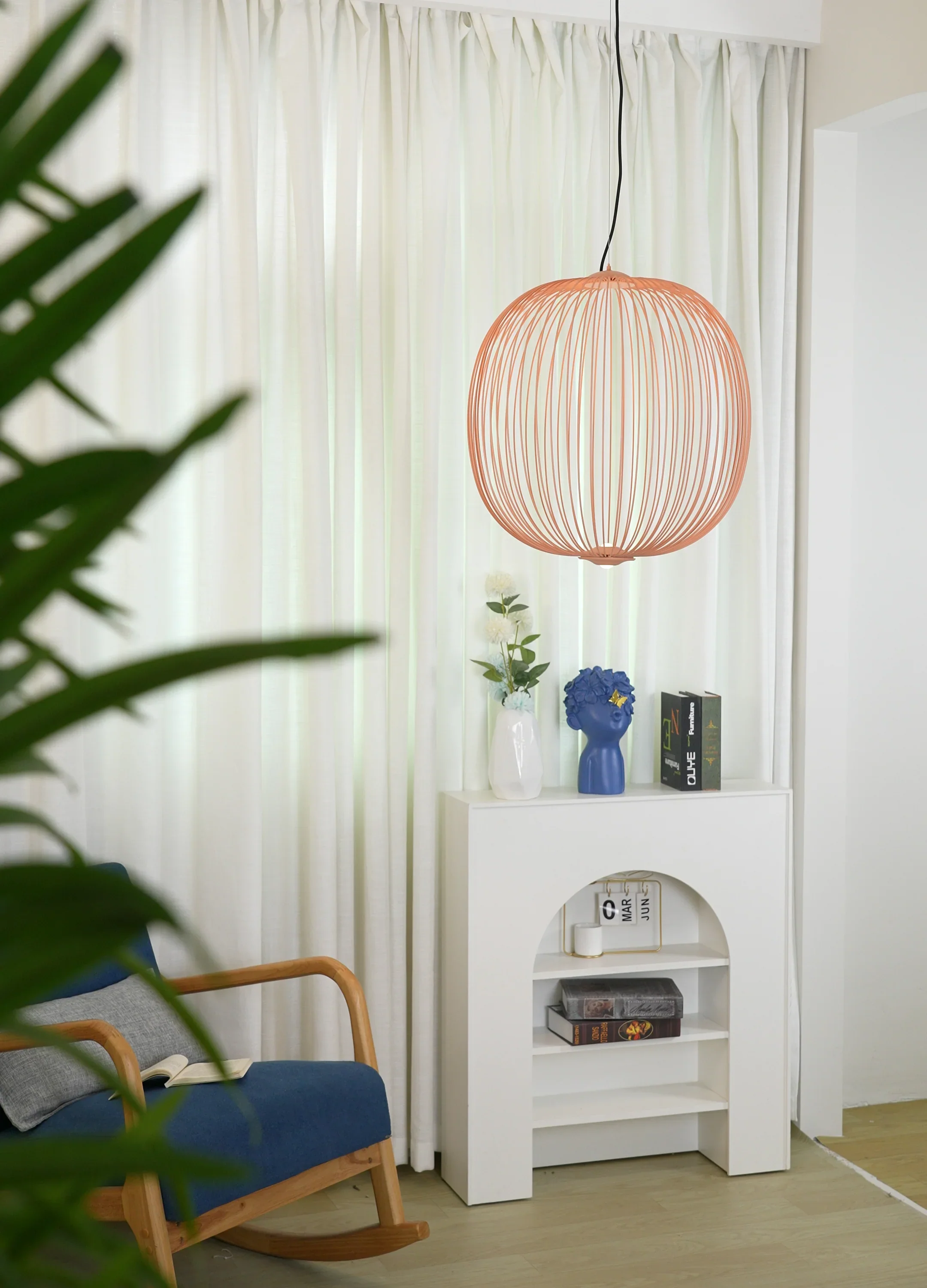 Lightweight Spokes Shaped Pendant Lamp - Image 8