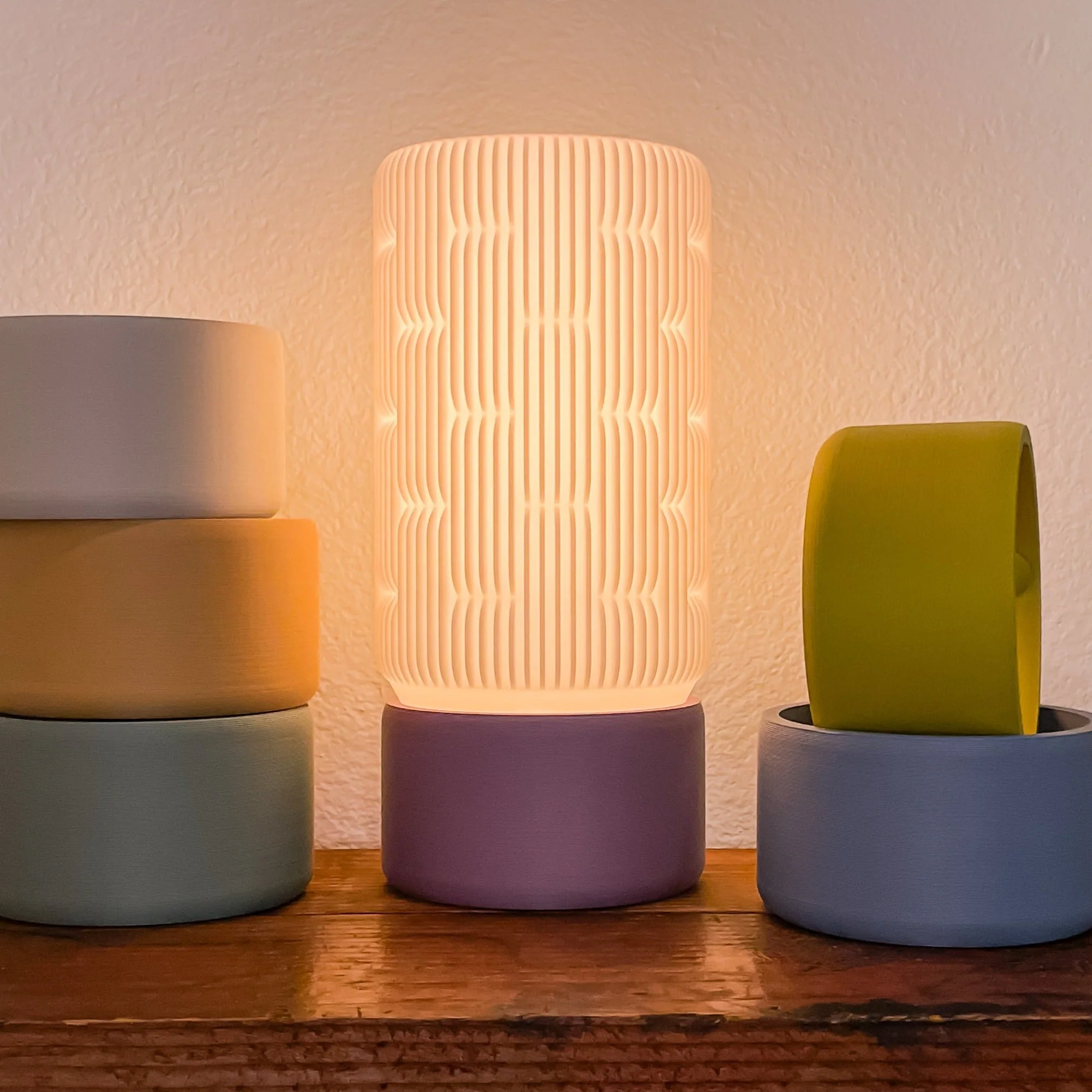 Liunk Table Lamp - Image 5
