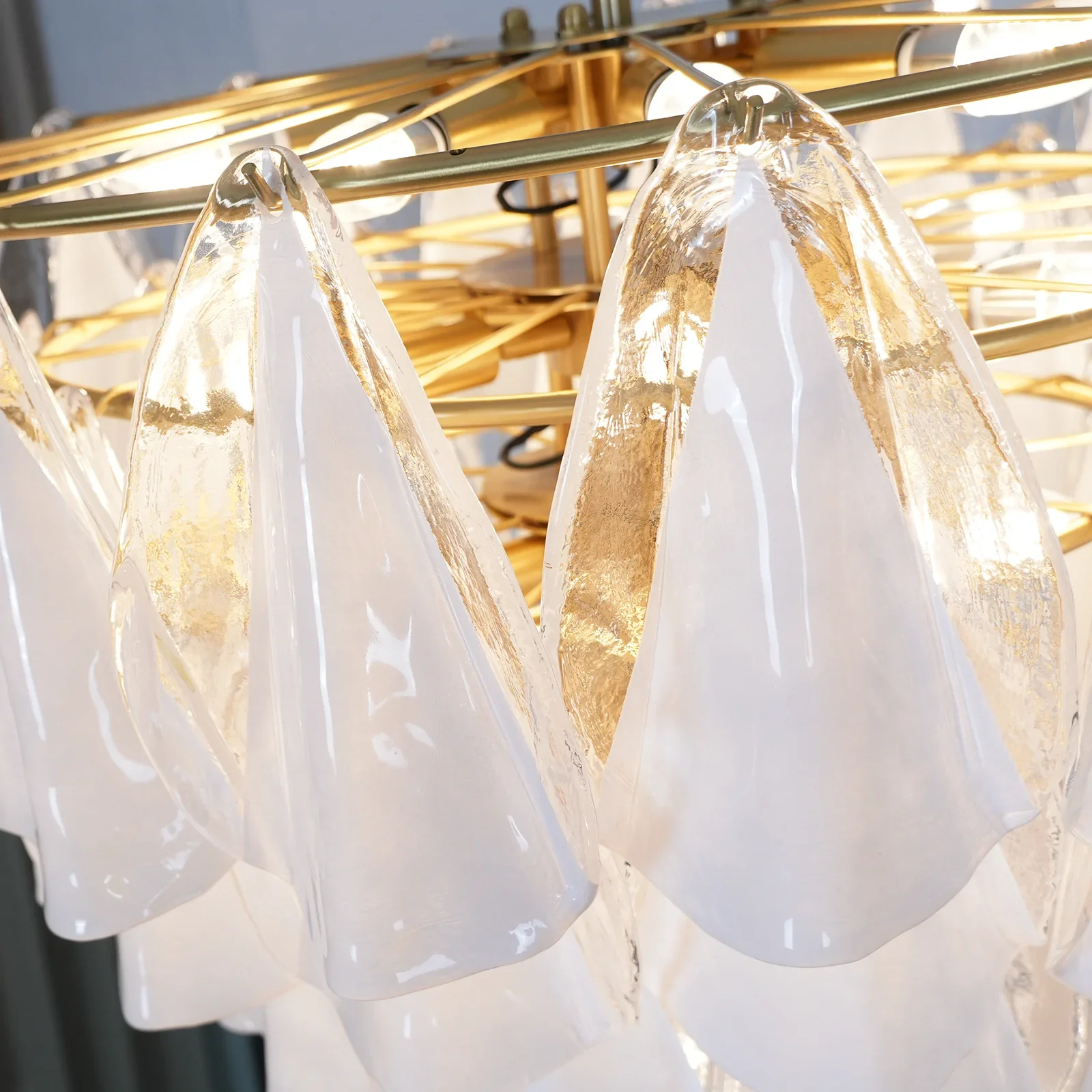 Lunara Murano Glass Chandelier - Image 16