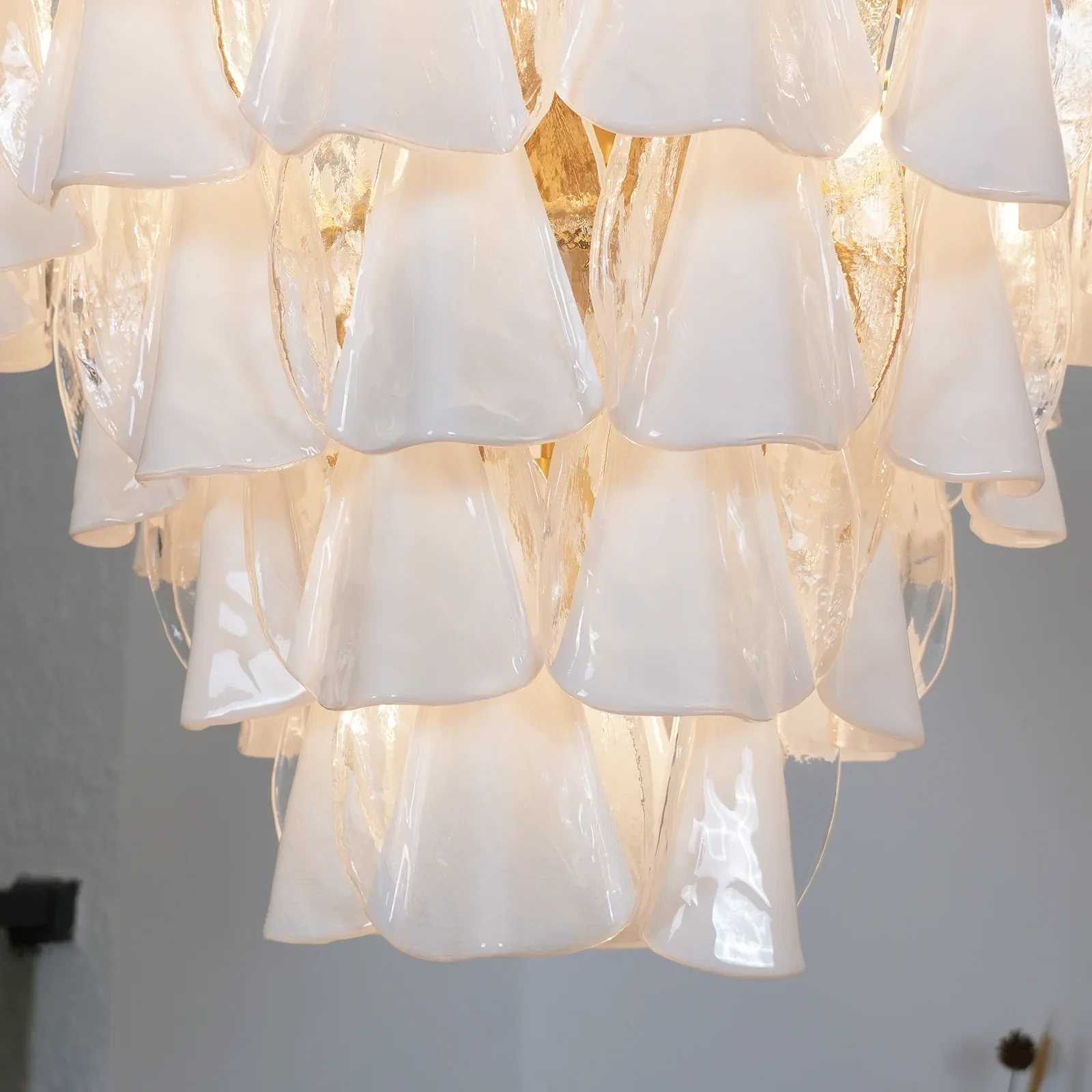 Lunara Murano Glass Chandelier - Image 18