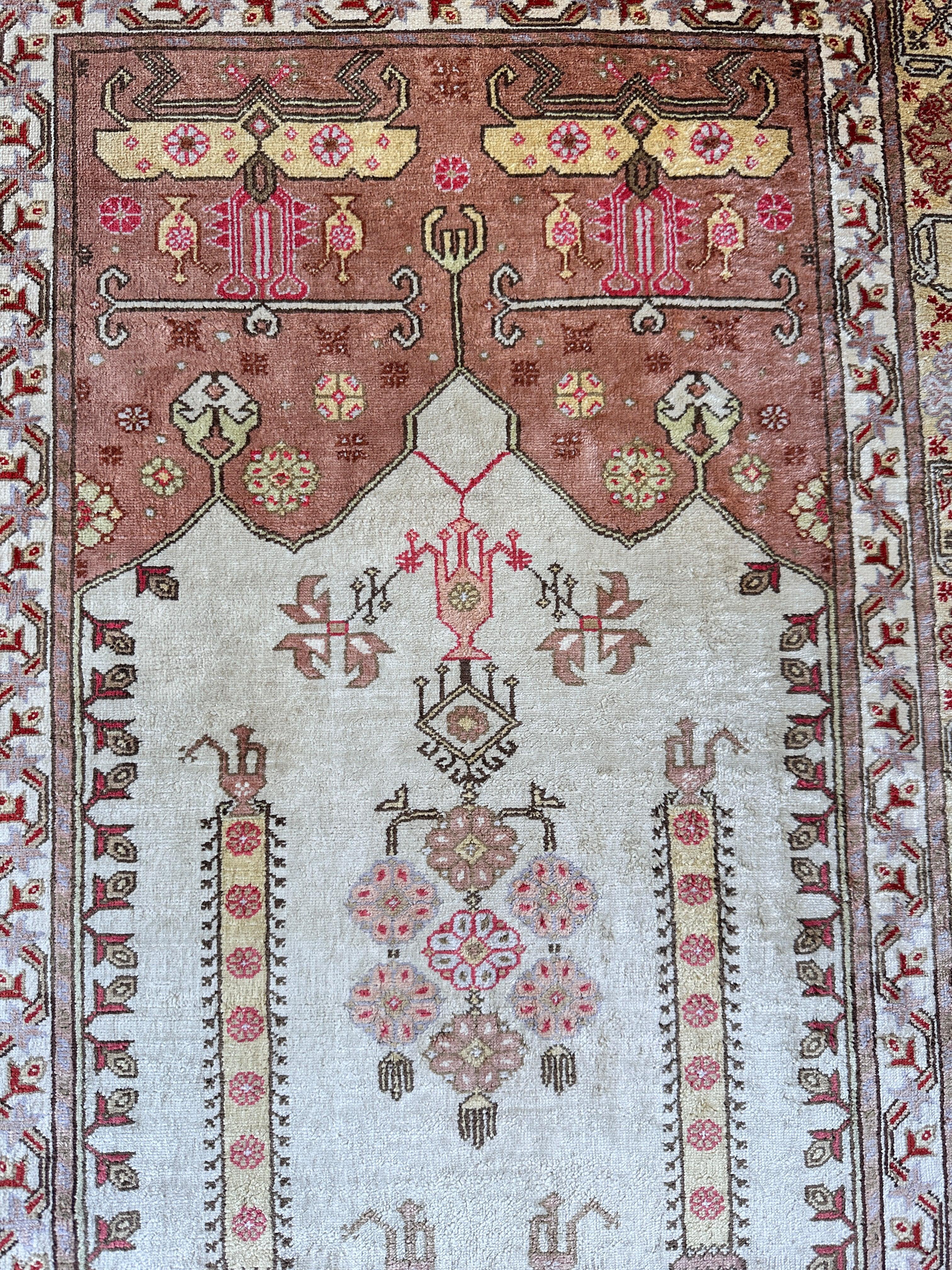 Luxurious Hand-Knotted Pure Silk Turkish Kayseri Rug – Intricate Floral & Geometric Design, 2’2” x 3’ - Image 11
