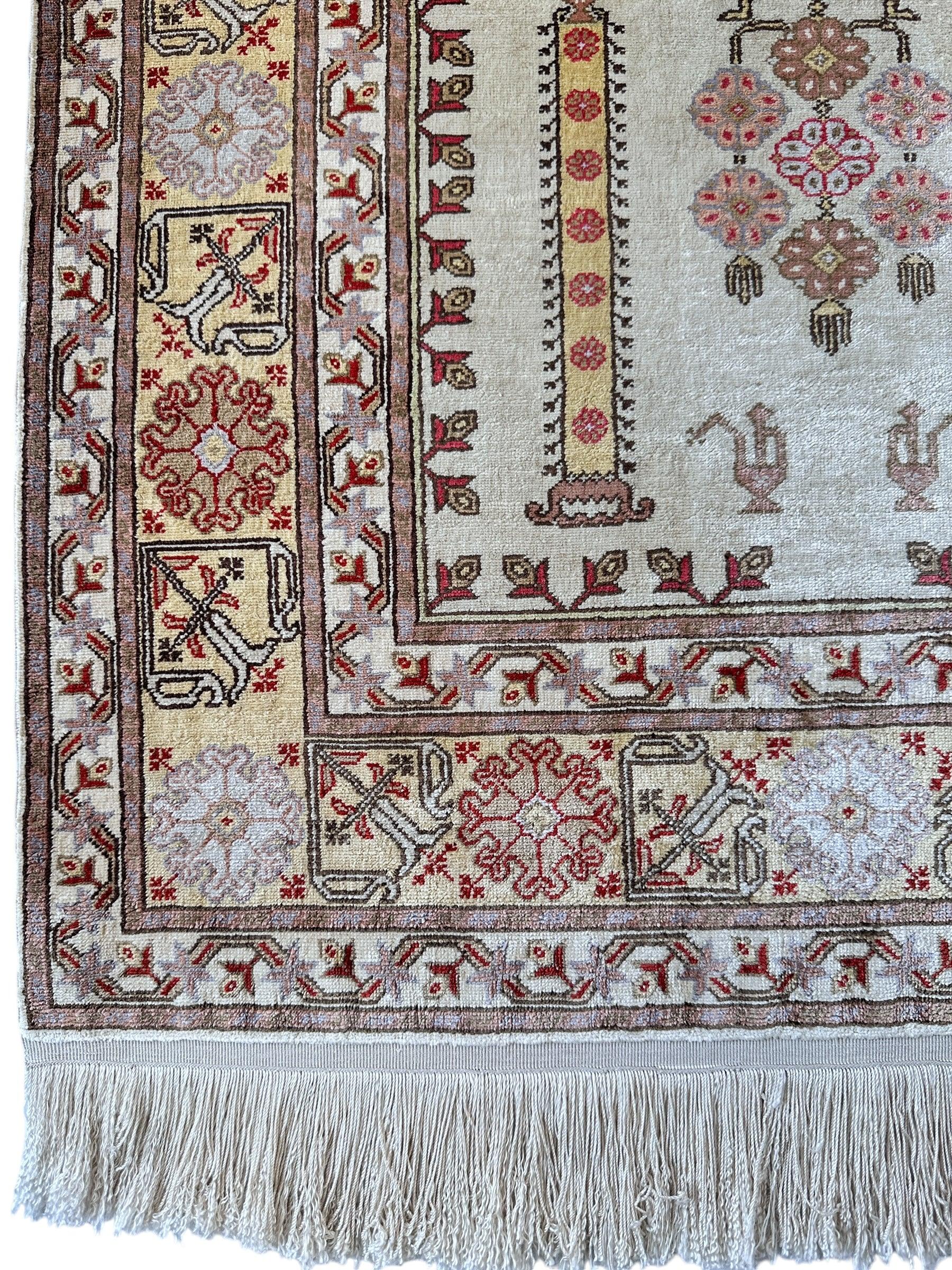 Luxurious Hand-Knotted Pure Silk Turkish Kayseri Rug – Intricate Floral & Geometric Design, 2’2” x 3’ - Image 4