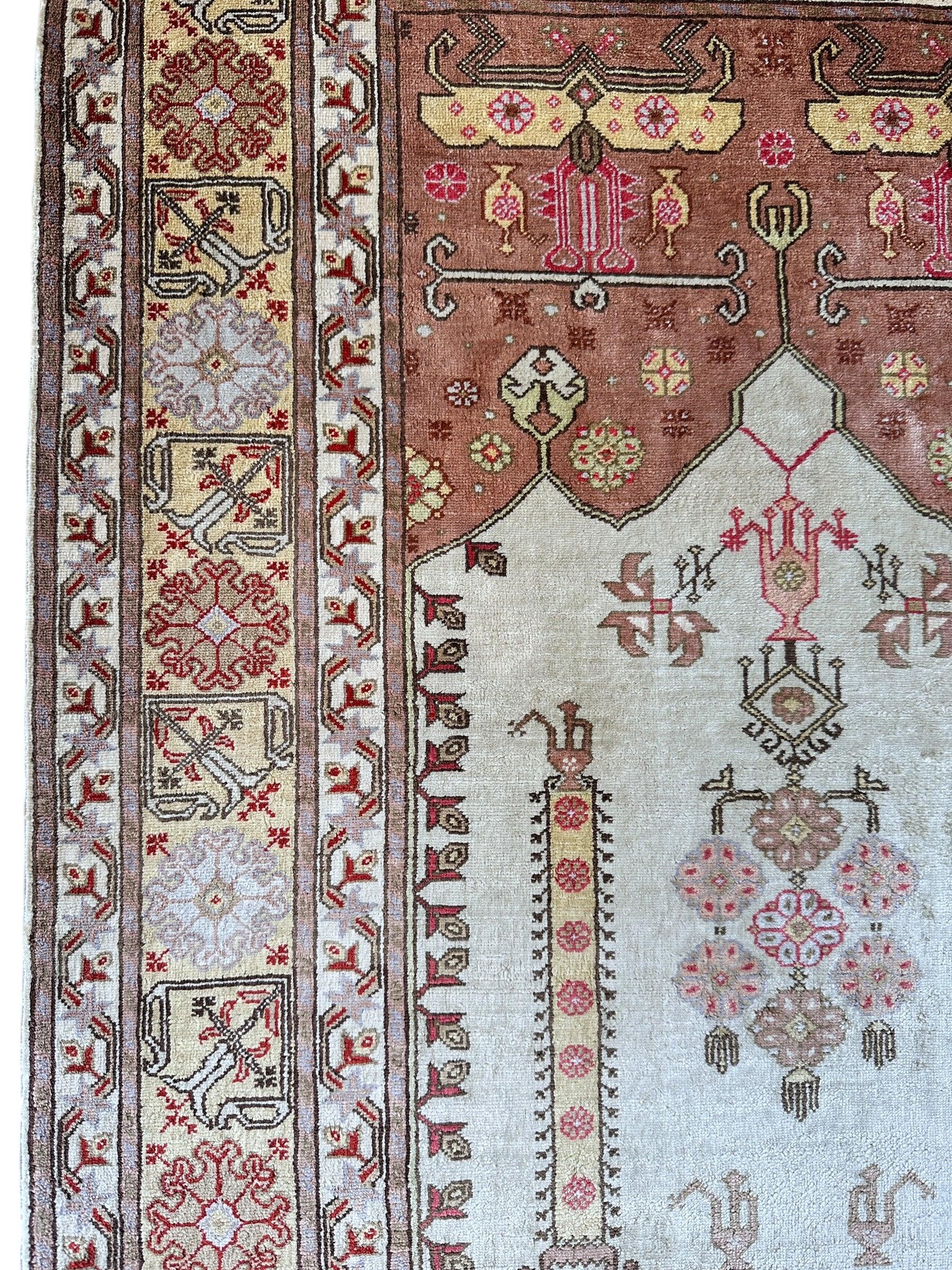 Luxurious Hand-Knotted Pure Silk Turkish Kayseri Rug – Intricate Floral & Geometric Design, 2’2” x 3’ - Image 5