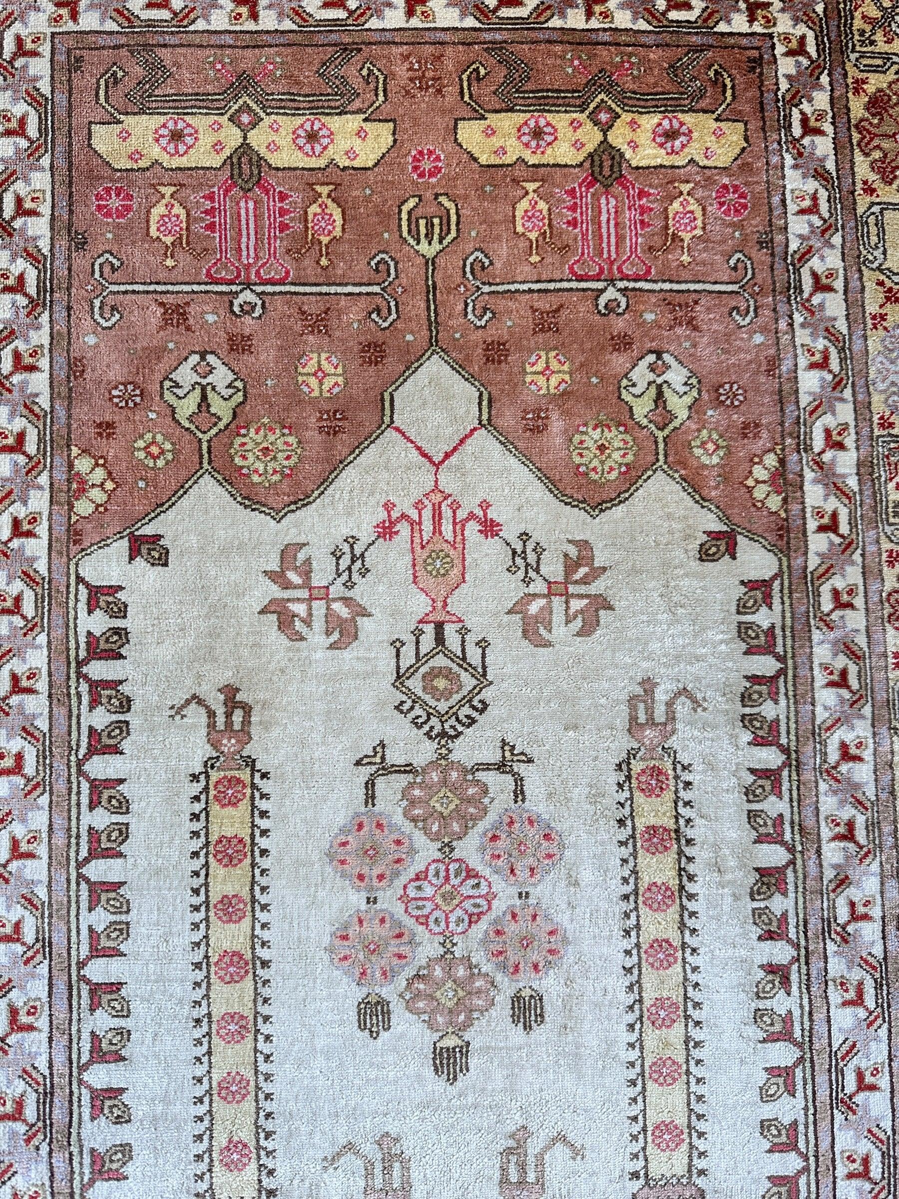 Luxurious Hand-Knotted Pure Silk Turkish Kayseri Rug – Intricate Floral & Geometric Design, 2’2” x 3’ - Image 6