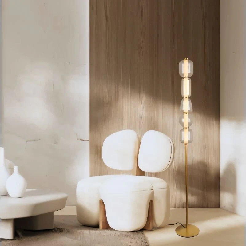 Lyris Floor Lamp - Image 3