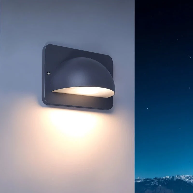 Lysera Outdoor Wall Lamp - Image 4