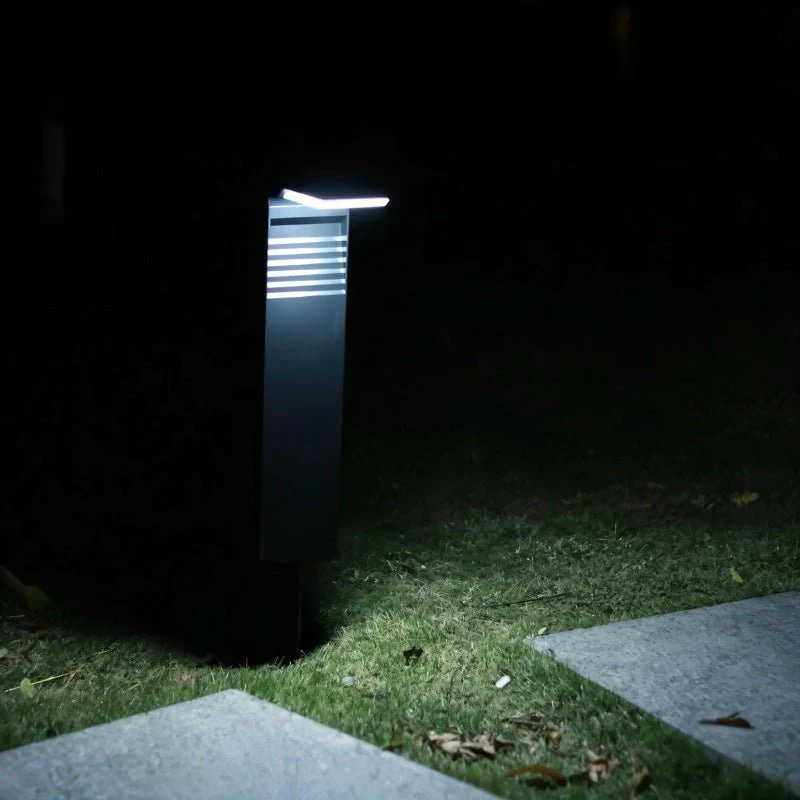 Lyv Outdoor Garden Lamp - Image 6