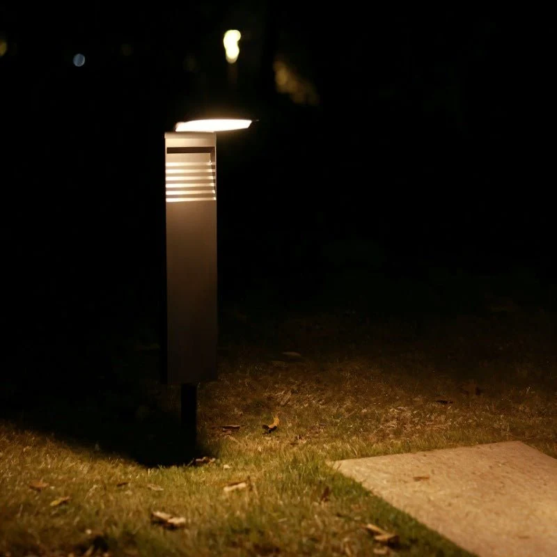 Lyv Outdoor Garden Lamp - Image 7
