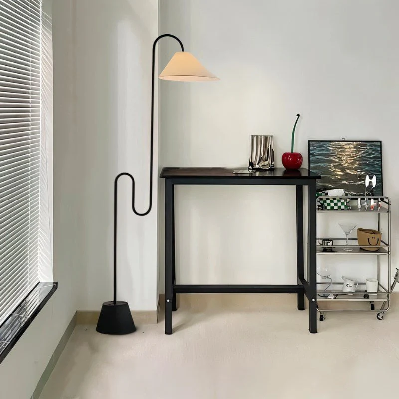 Malti Floor Lamp - Image 7