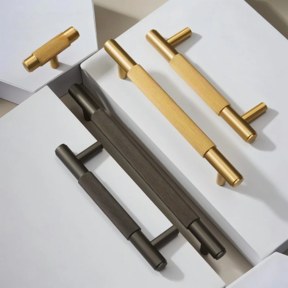 Mateo Knob And Pull Bar - Image 3