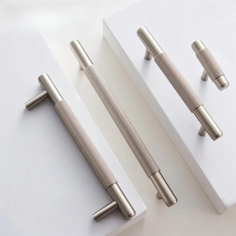 Mateo Knob And Pull Bar - Image 5
