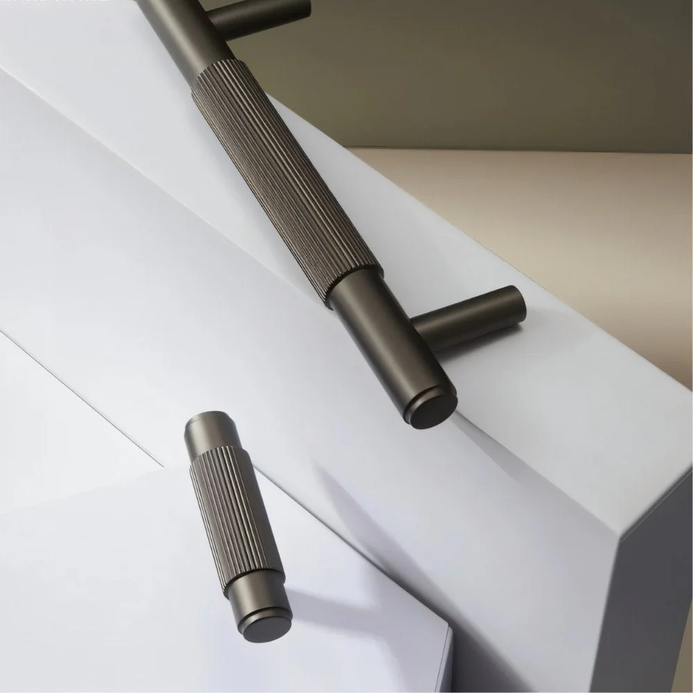 Mateo Knob And Pull Bar - Image 6