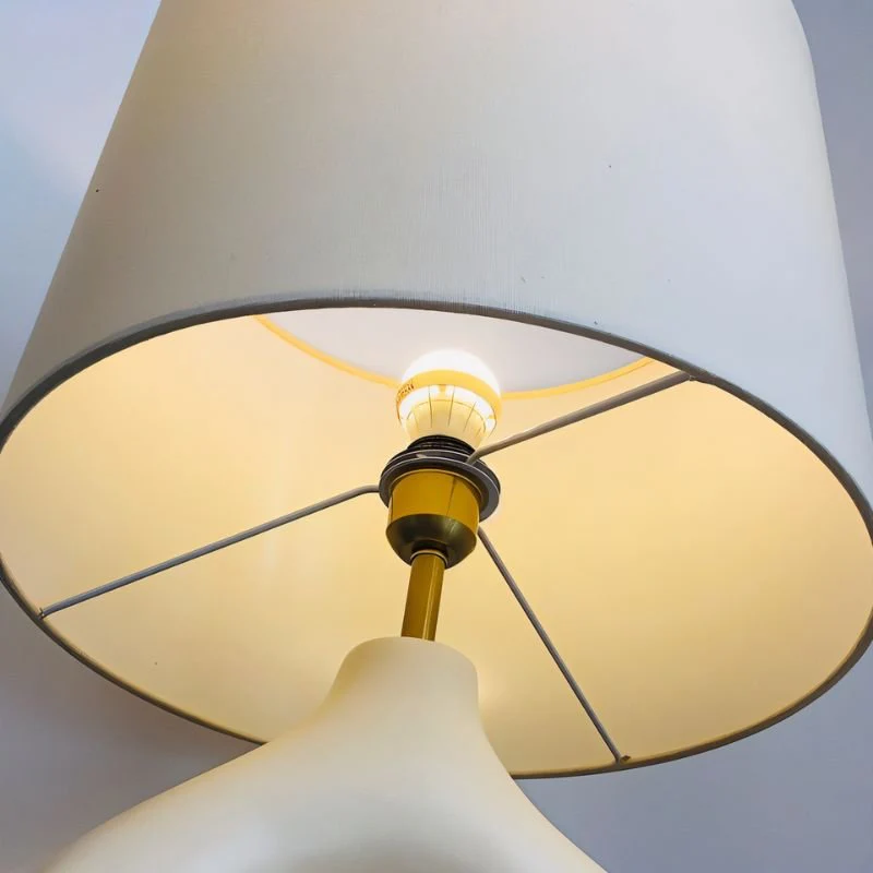 Melmo Table Lamp - Image 10
