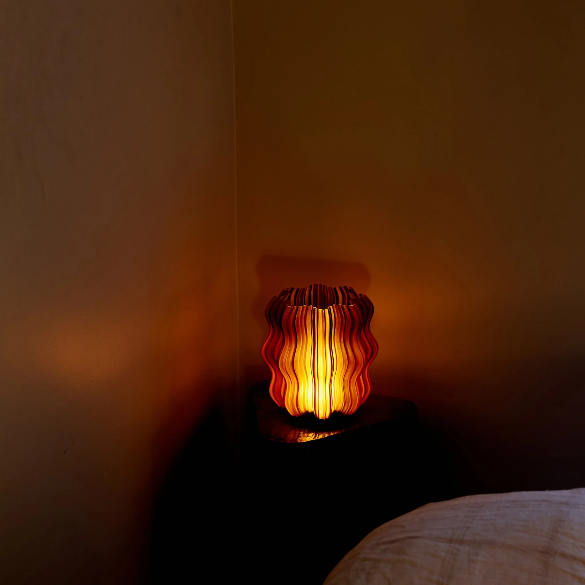 Mini Wavy Lamp - Image 5