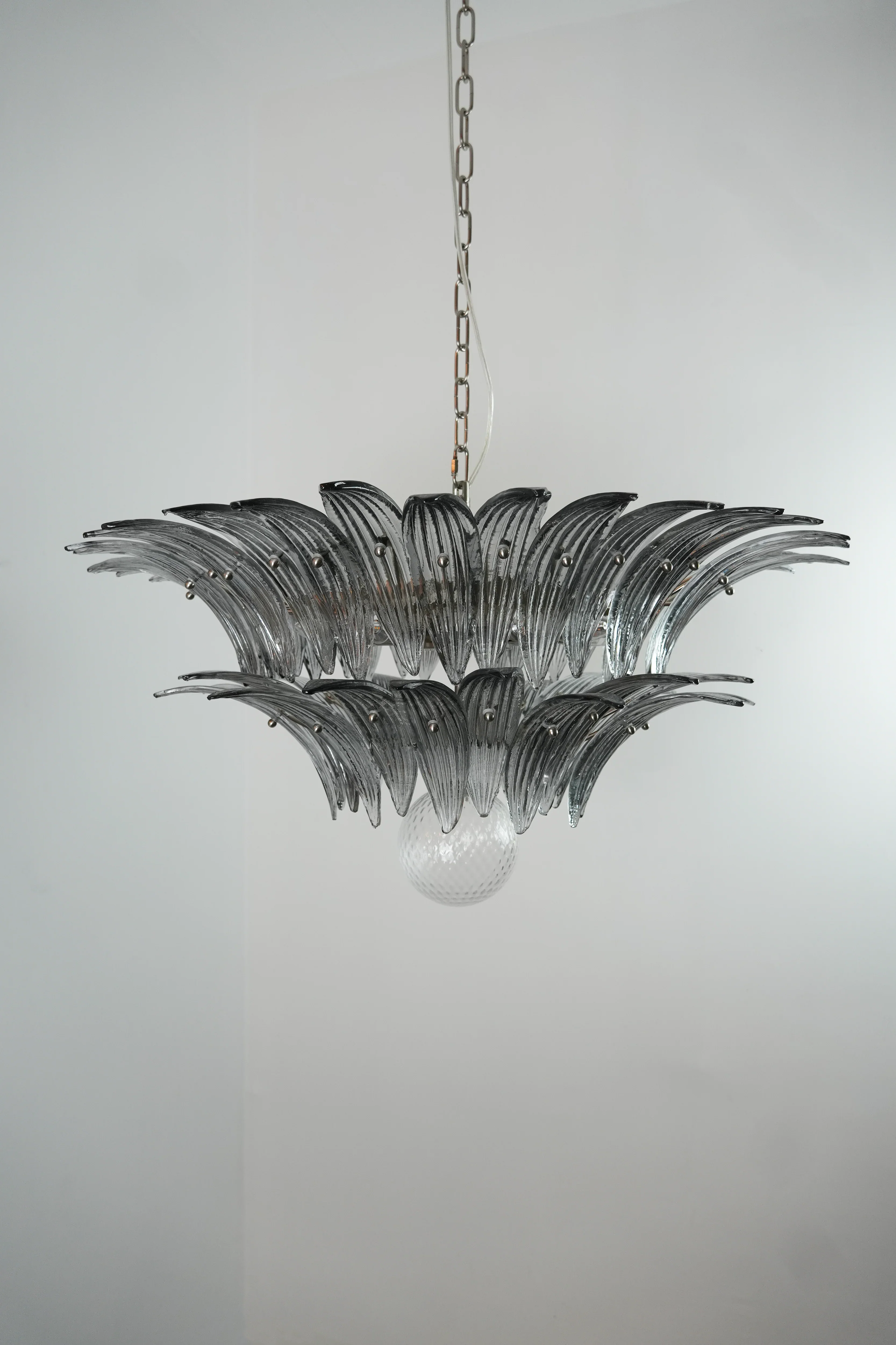 Murano Palmette Smoked Chandelier - Image 9