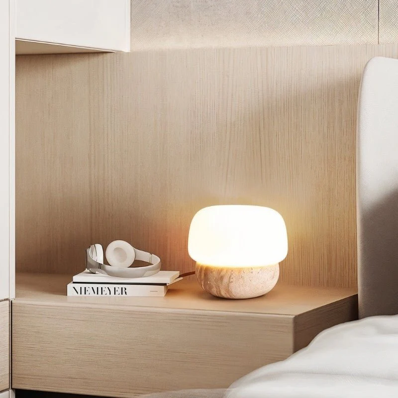 Nira Table Lamp - Image 4