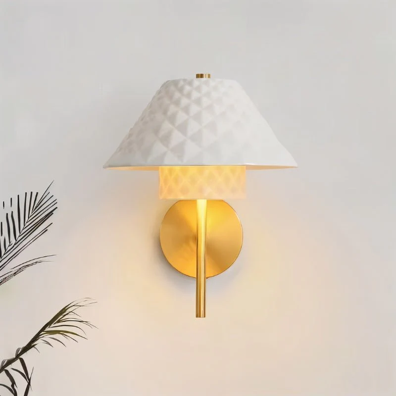 Ocris Wall Lamp - Image 3