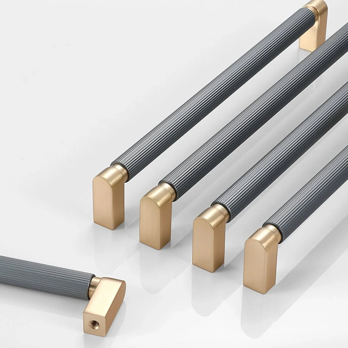 Orda Pull Bar - Image 10